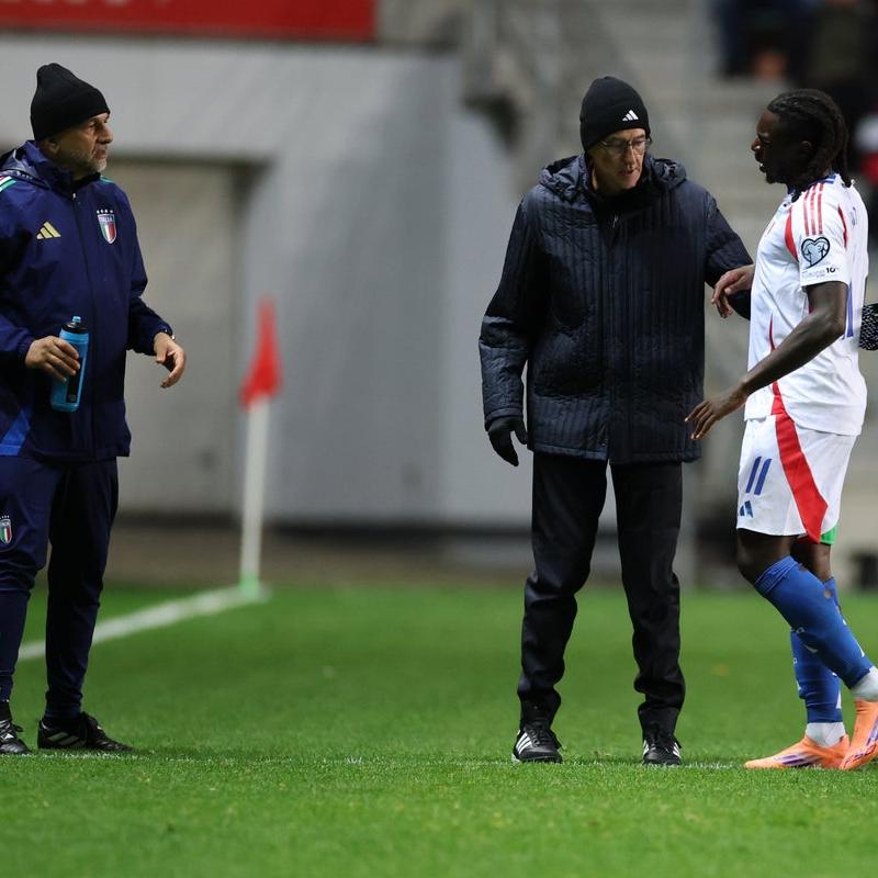 Nel pomeriggio allenamento di rifinitura per gli Azzurri, Moise Kean lascia il raduno