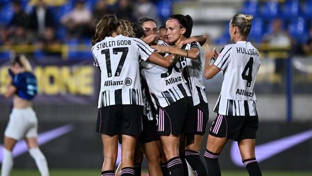 Undici volte Juventus: le bianconere vincono 2-1 con l’Inter e centrano una finale da record. Sabato a Castellammare la sfida contro la Roma vale il trofeo