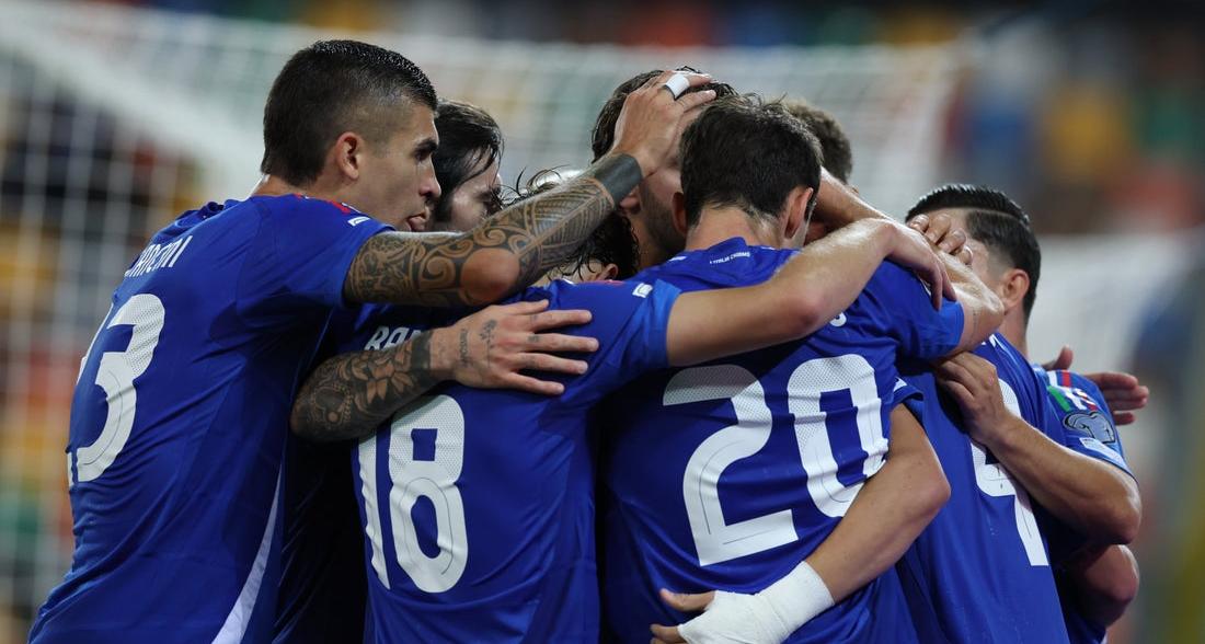 Donnarumma para, Retegui segna: l’Italia batte 3-0 Israele, i play-off sono in cassaforte
