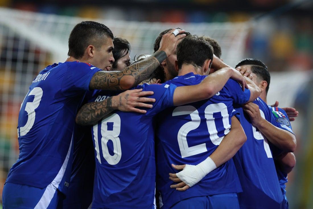 Donnarumma para, Retegui segna: l’Italia batte 3-0 Israele, i play-off sono in cassaforte