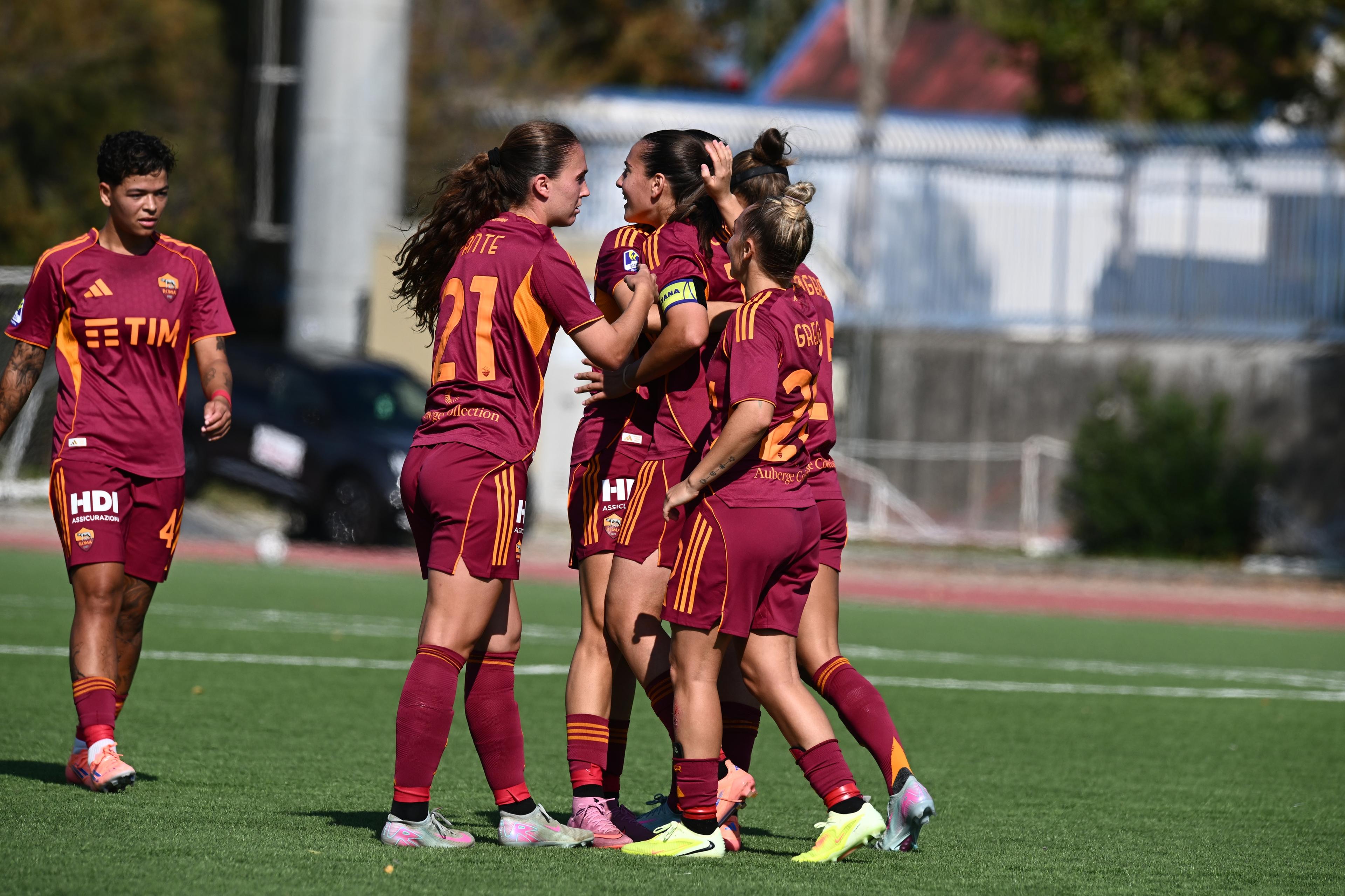 Roma in vetta a punteggio pieno, prima vittoria per la Juventus, il Parma rallenta l’Inter