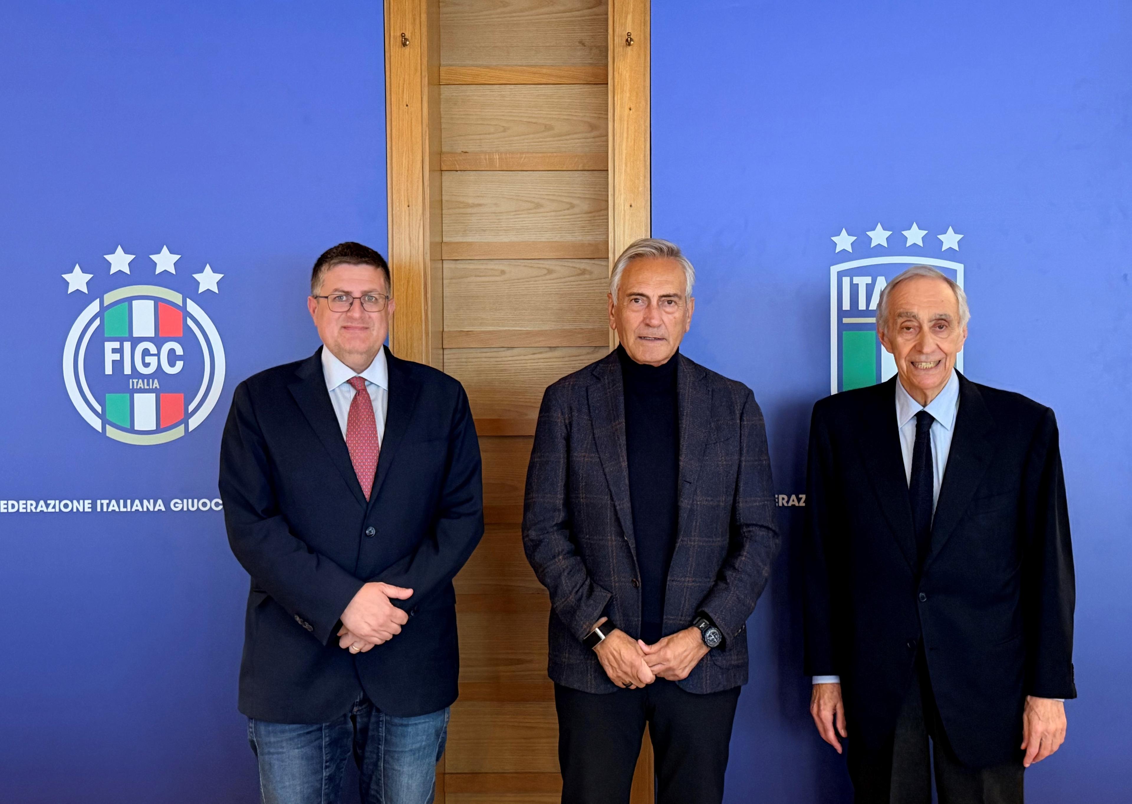 La Regione Abruzzo stanzia un contributo economico per supportare l'attività della FIGC-DCPS