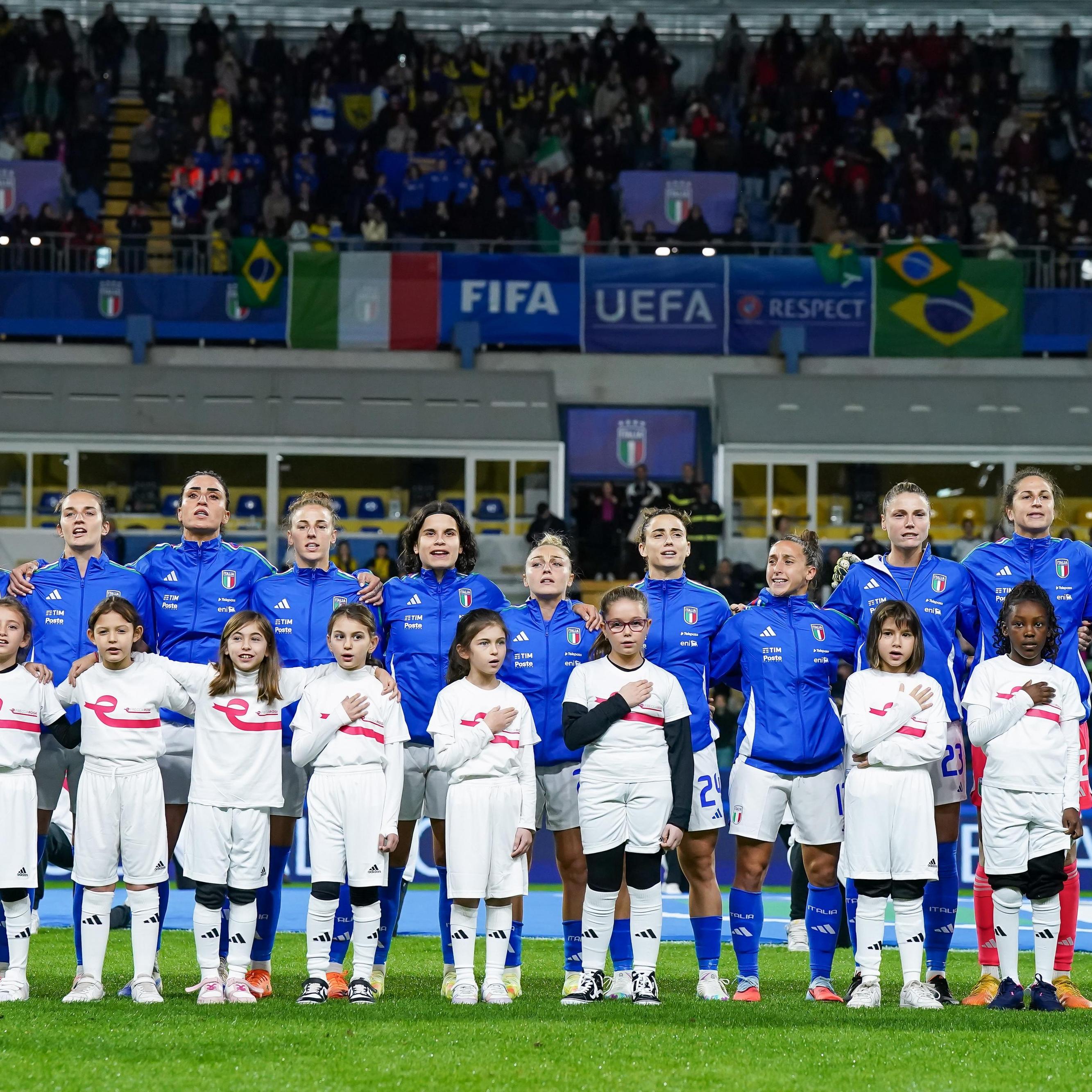 Italia-Brasile femminile: le azzurre incontrano gli studenti di Parma