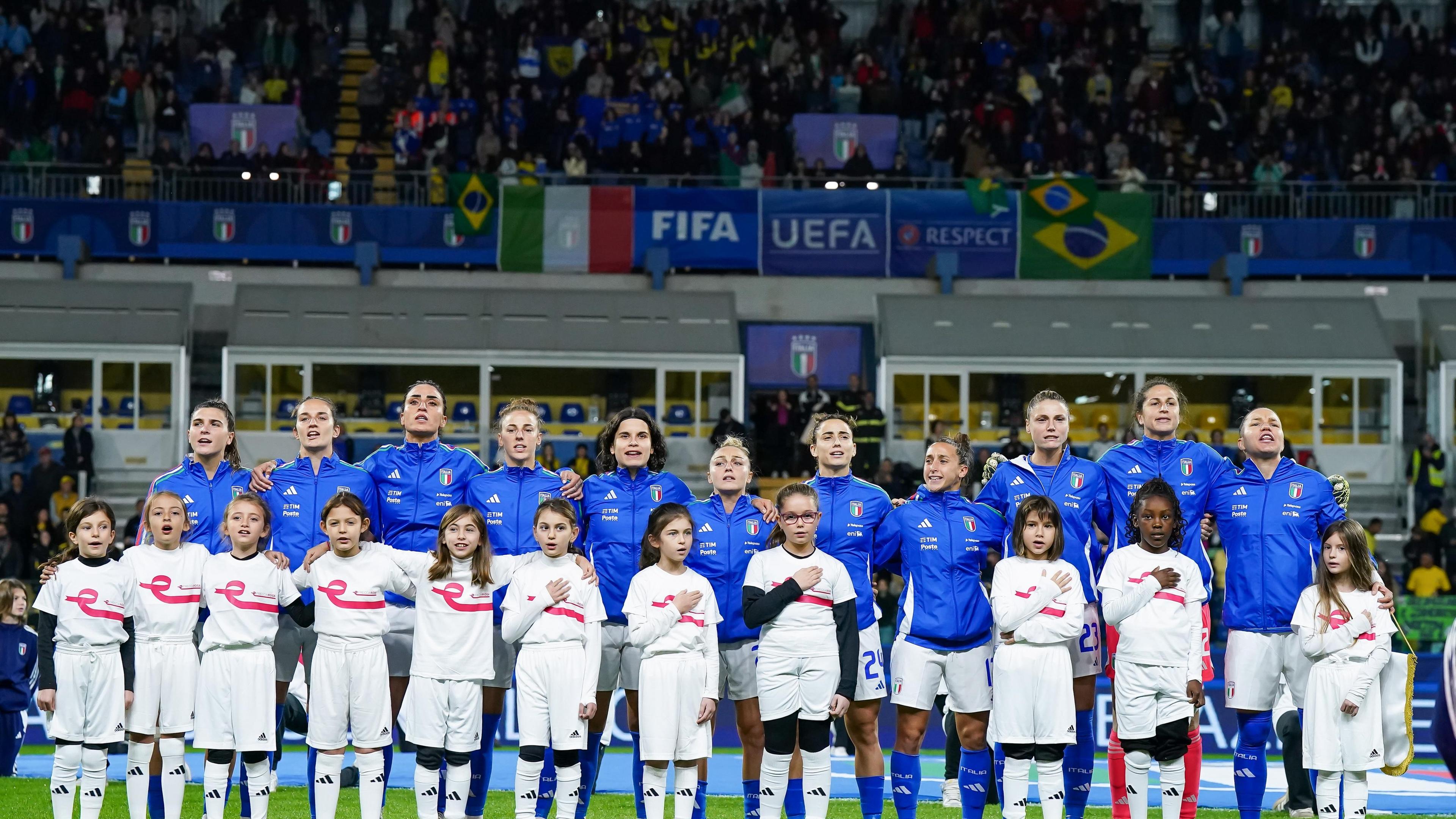 Italia-Brasile femminile: le azzurre incontrano gli studenti di Parma