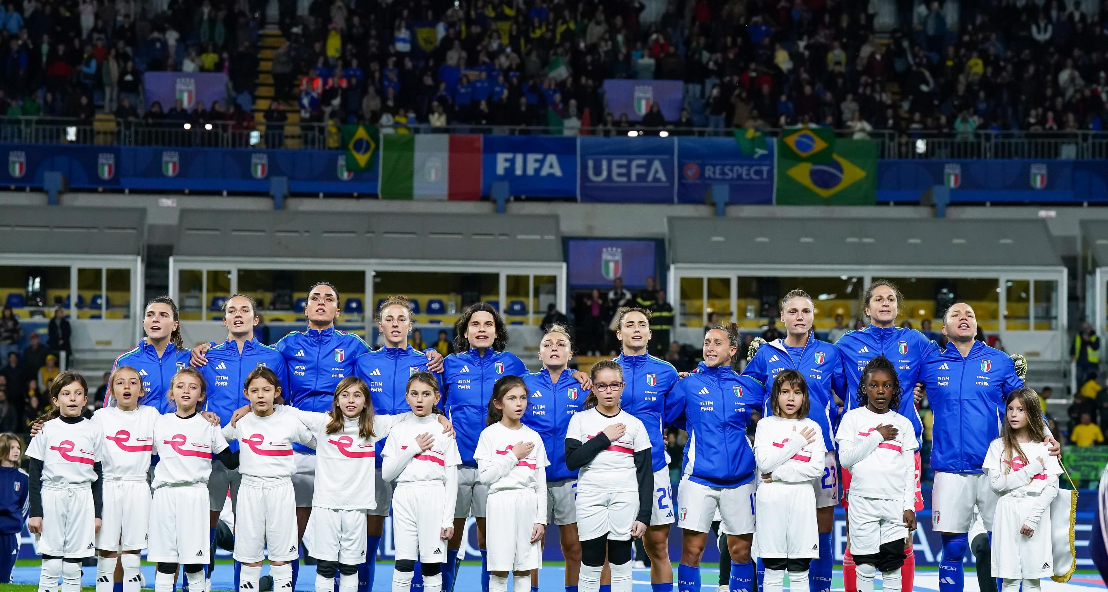 Italia-Brasile femminile: le azzurre incontrano gli studenti di Parma