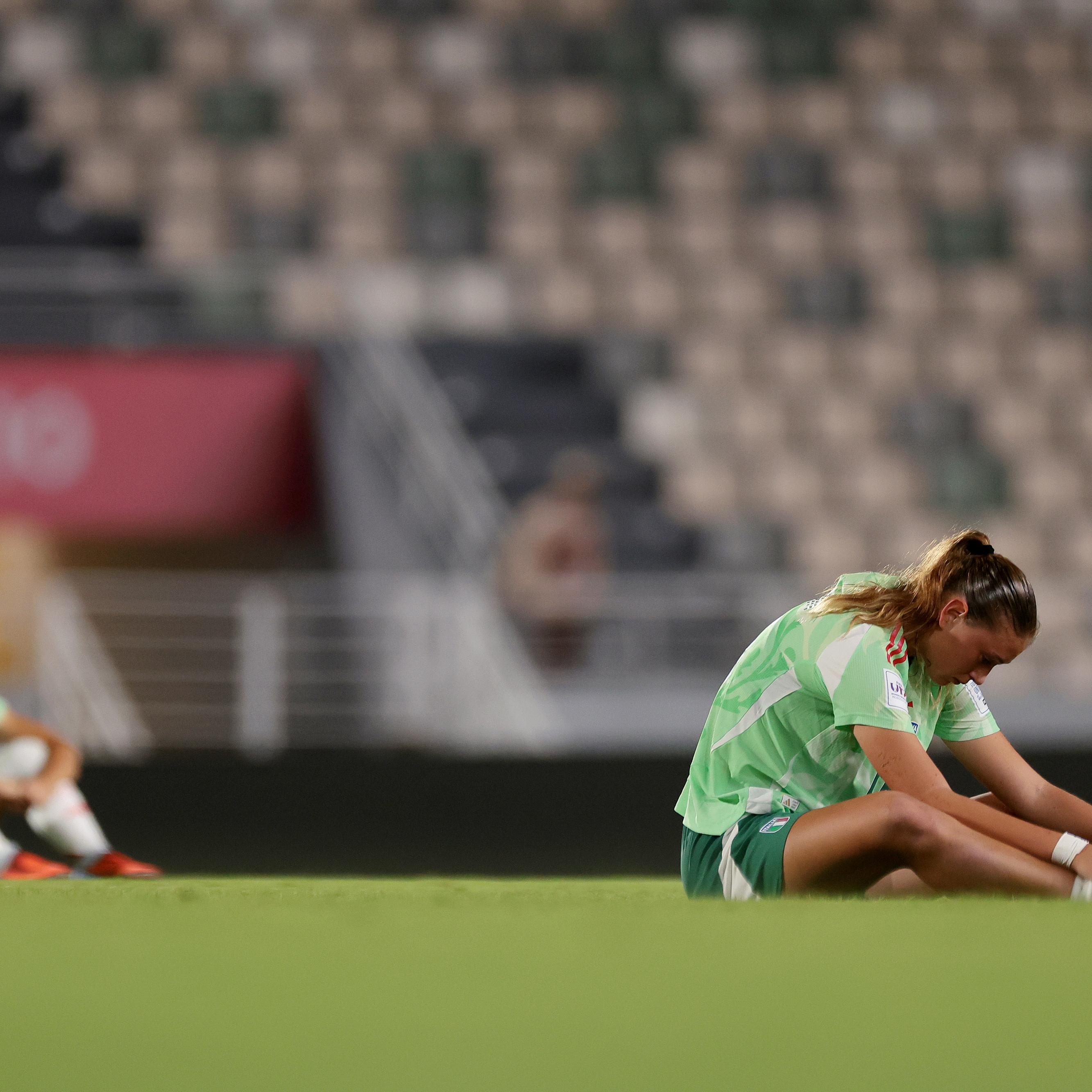 Lacrime e rimpianti: l’Italia esce dai Mondiali ai rigori. Schiavi: “Orgogliosa delle ragazze”