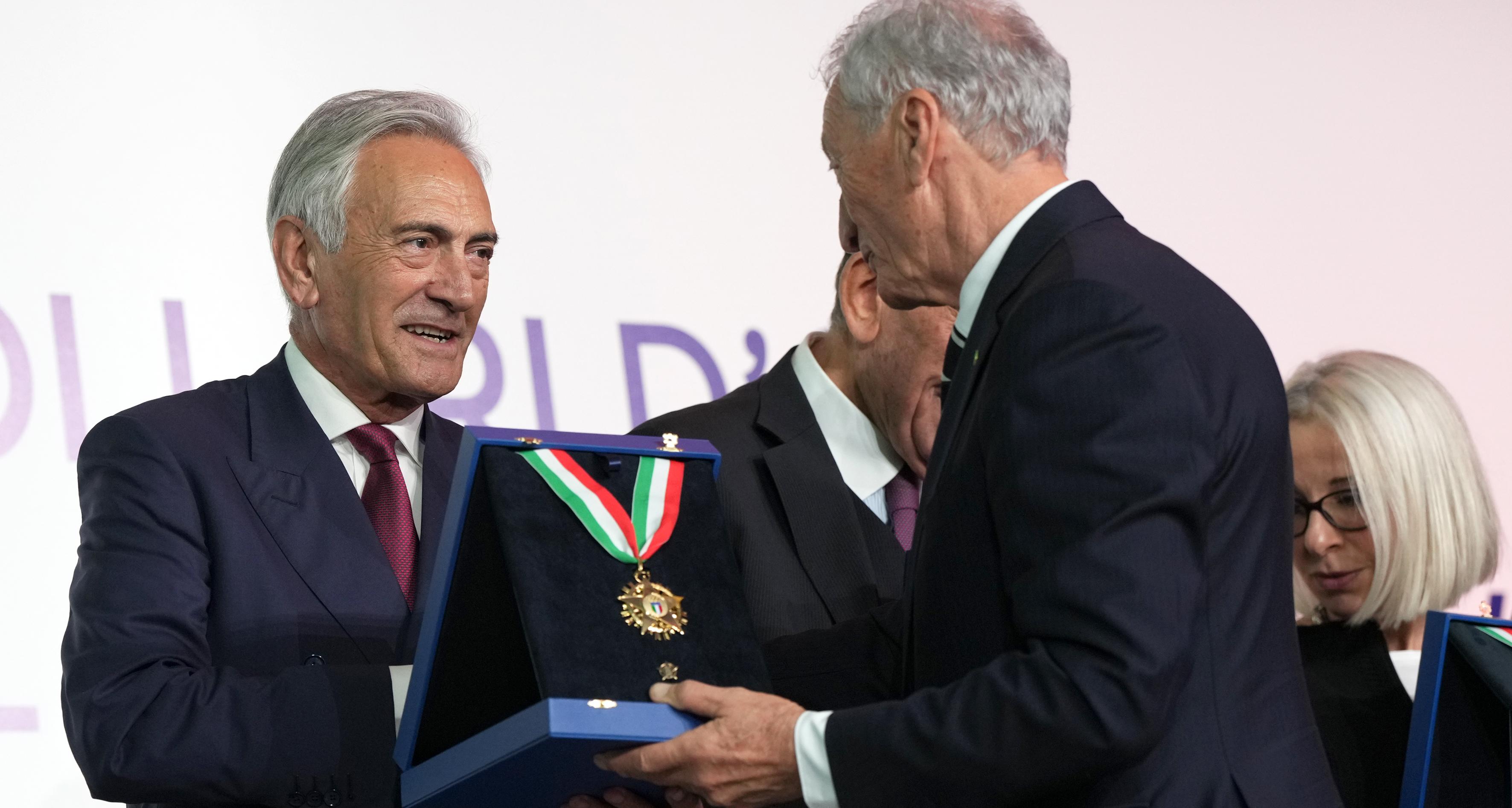 A Gravina il Collare d’Oro al merito sportivo: “Riconoscimento frutto di un percorso condiviso”