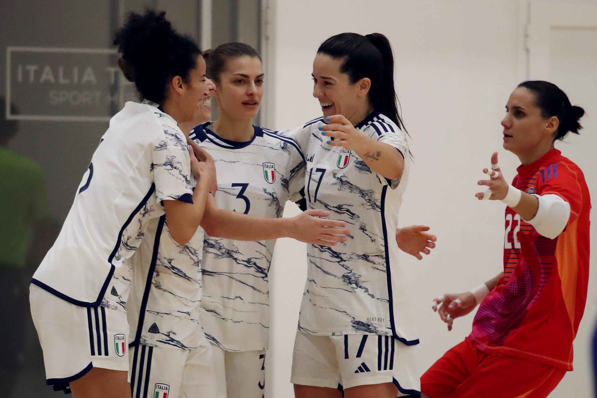 Azzurre già in formato Mondiale: 4-1 all’Argentina in amichevole a Roma