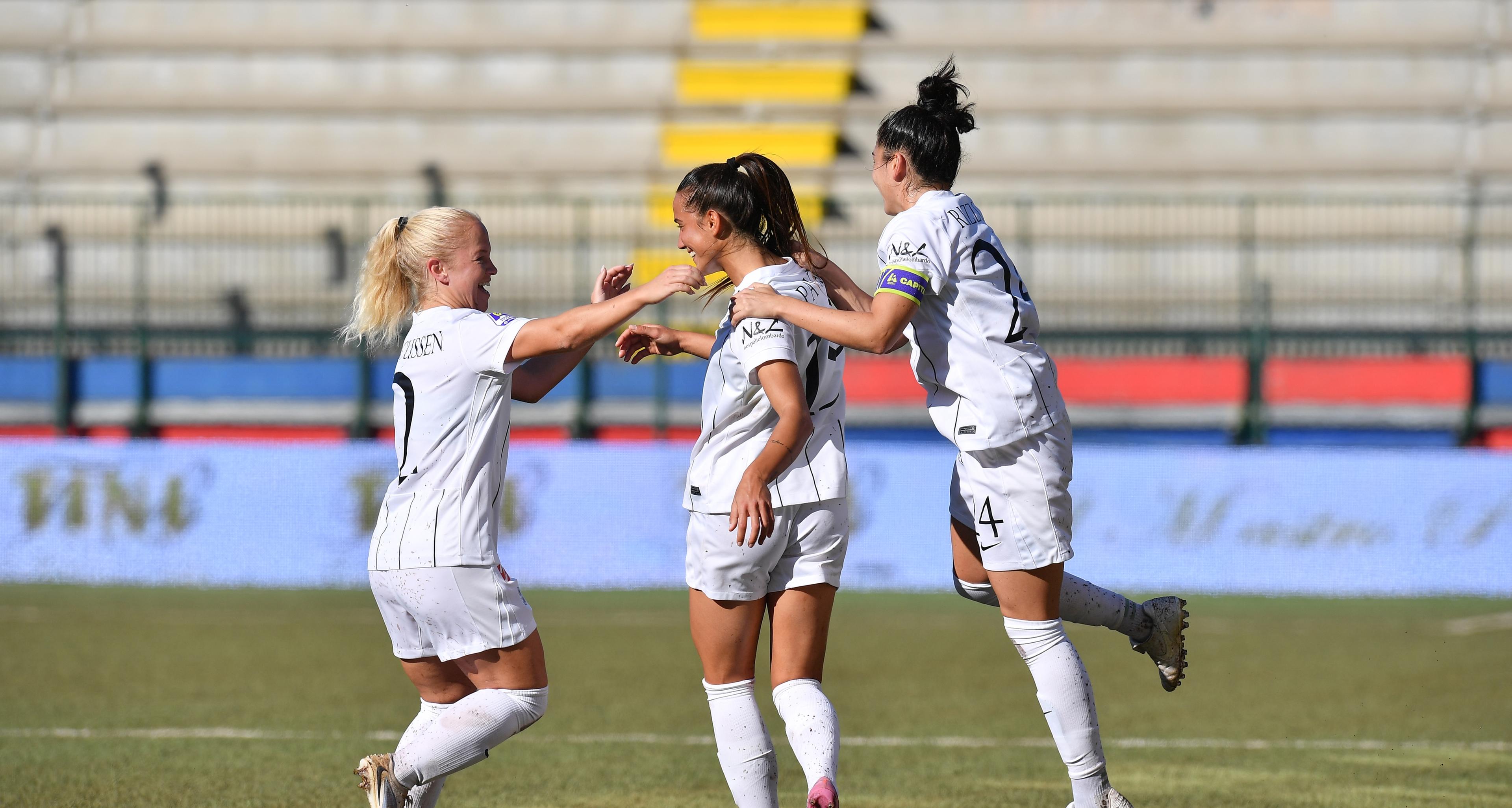 Serie A Women Athora - La Lazio agguanta tre punti al fotofinish, 4-2 del Como sulla Ternana, 1-0 del Genoa