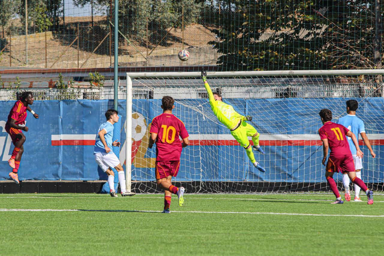 Under 18 Professionisti, la Roma piega la Lazio nella stracittadina: 1-0 e secondo posto