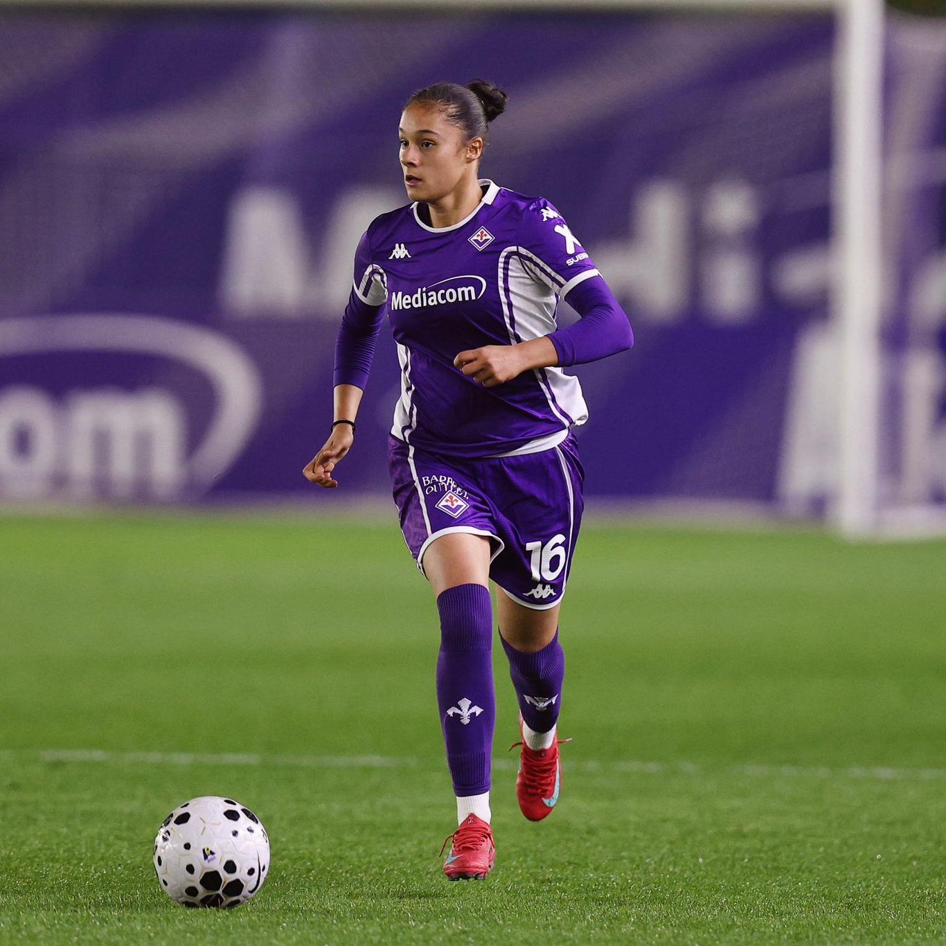 Il salto di Lombardi: \"L'azzurro e il viola mi hanno cambiato la vita. Ora migliorerò anche con l'inglese\"