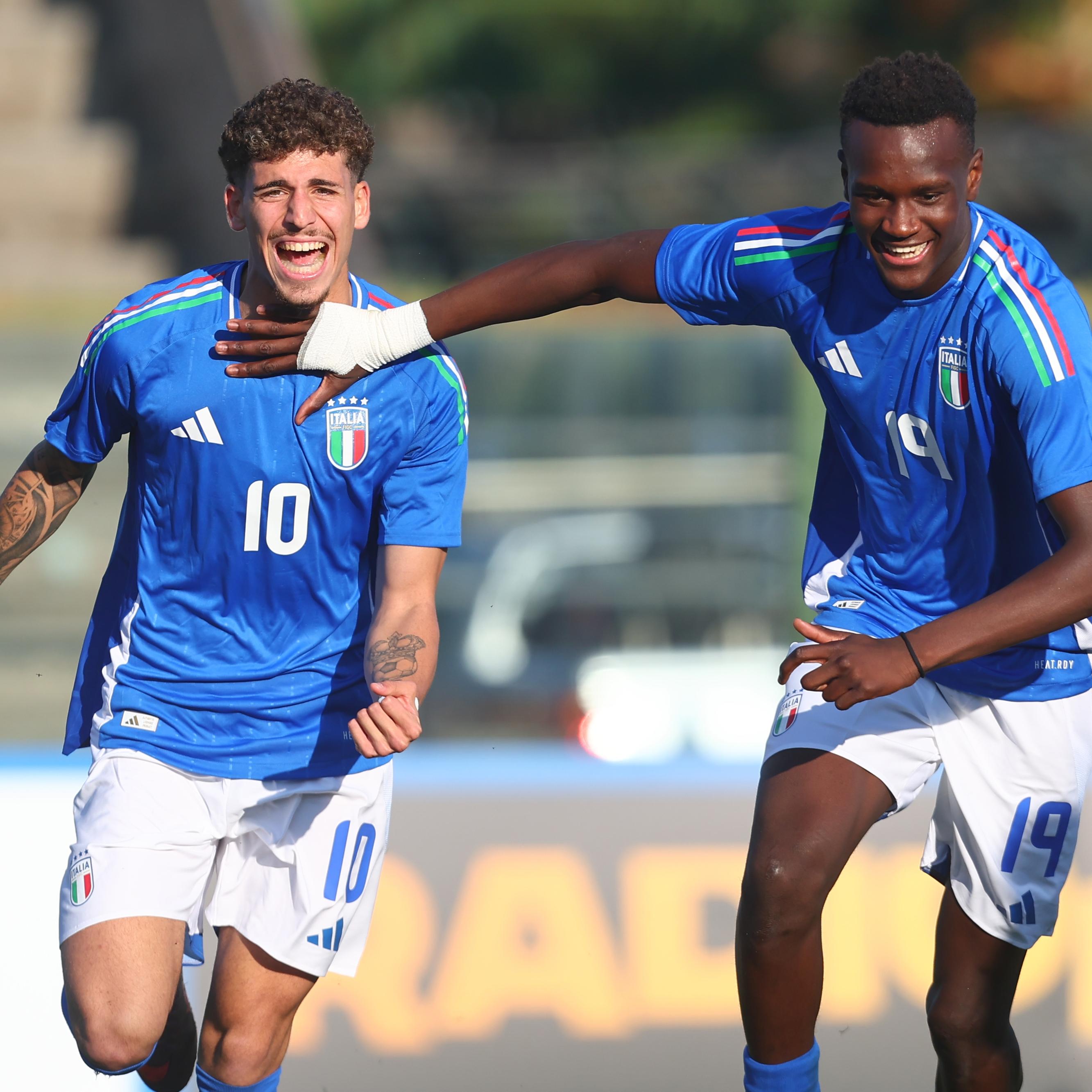 Nazionale Under 19 – Il 10 come Del Piero, due gol e il tatuaggio per “un sogno da coronare”: l’Italia in Sicilia si gode Ciardi