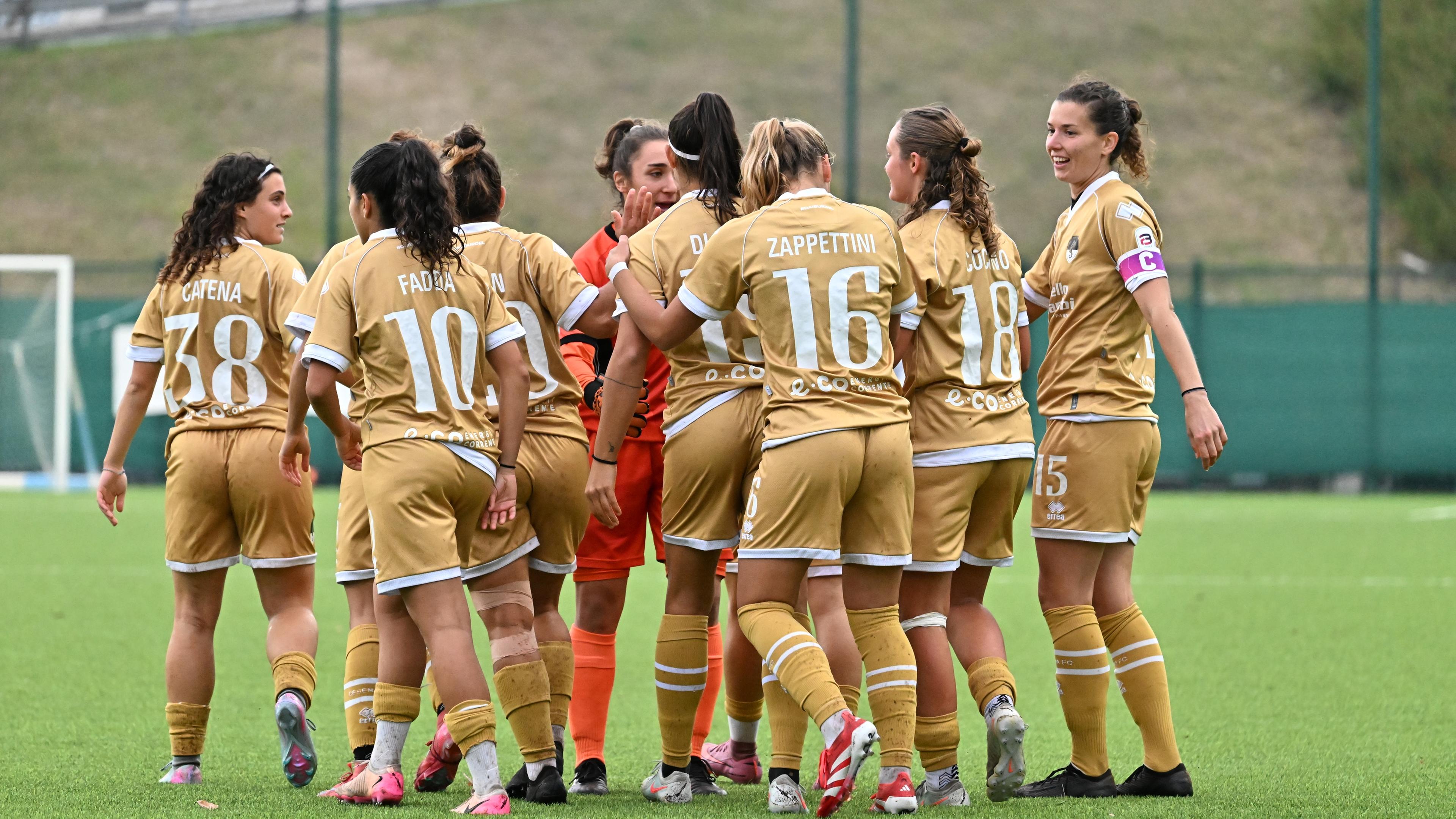 Lo scontro diretto Cesena-Como 1907 illumina la 9ª giornata. Lumezzane a caccia del quinto successo di fila