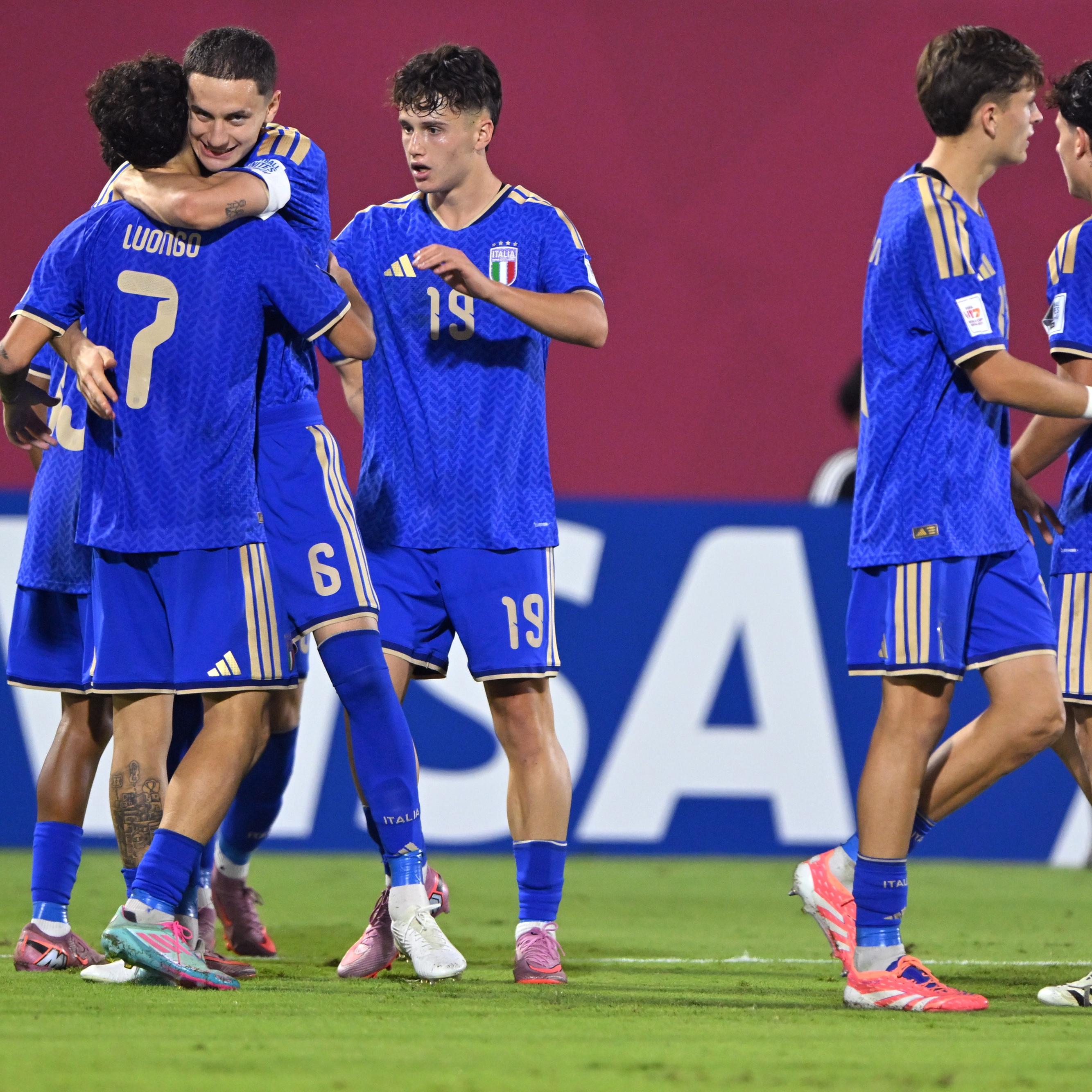 Azzurrini impeccabili: 2-0 alla Cechia nei sedicesimi. Il 18 novembre c’è l’Uzbekistan