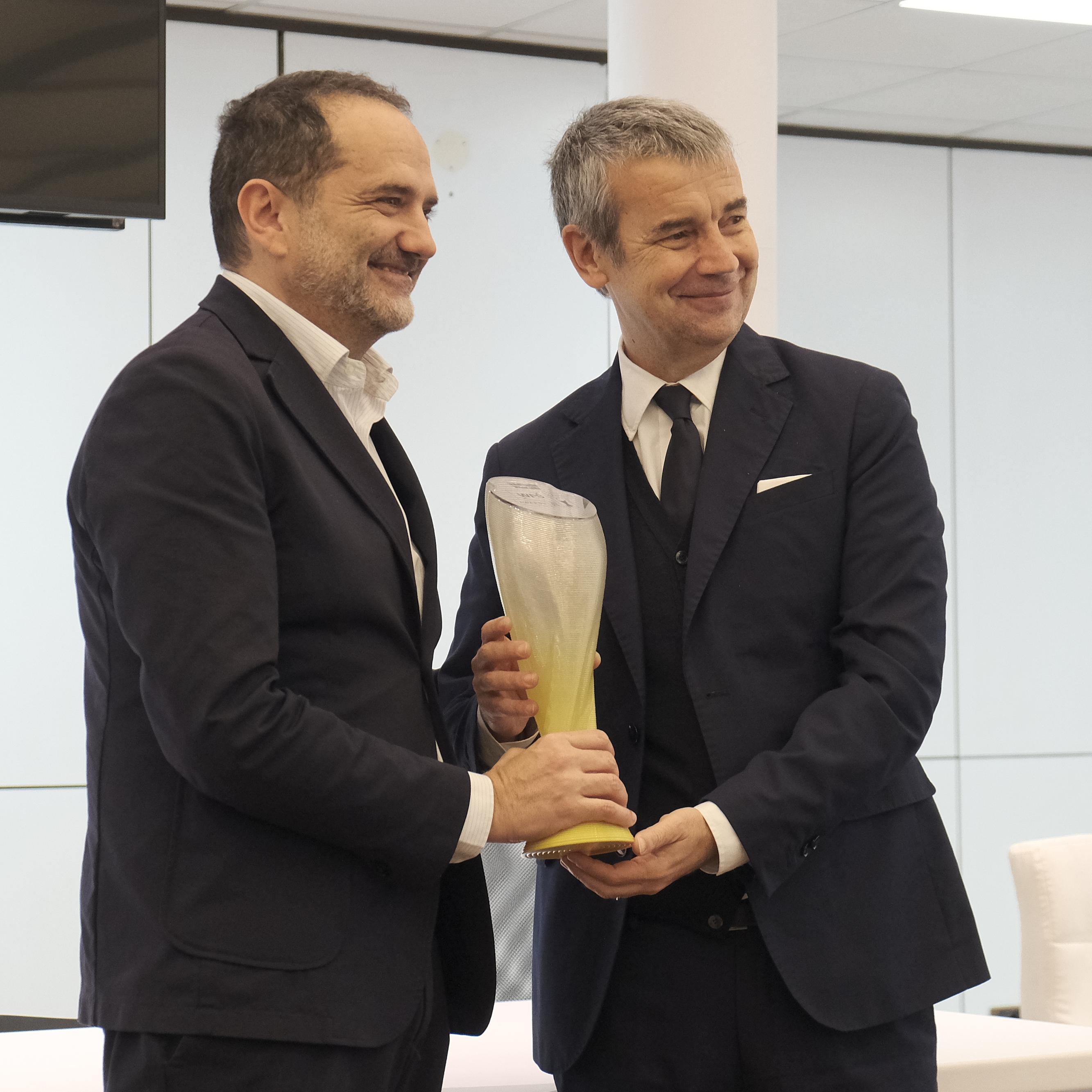 Donato al Museo del Calcio il premio ricevuto al World Football Summit dalla Divisione Calcio Paralimpico