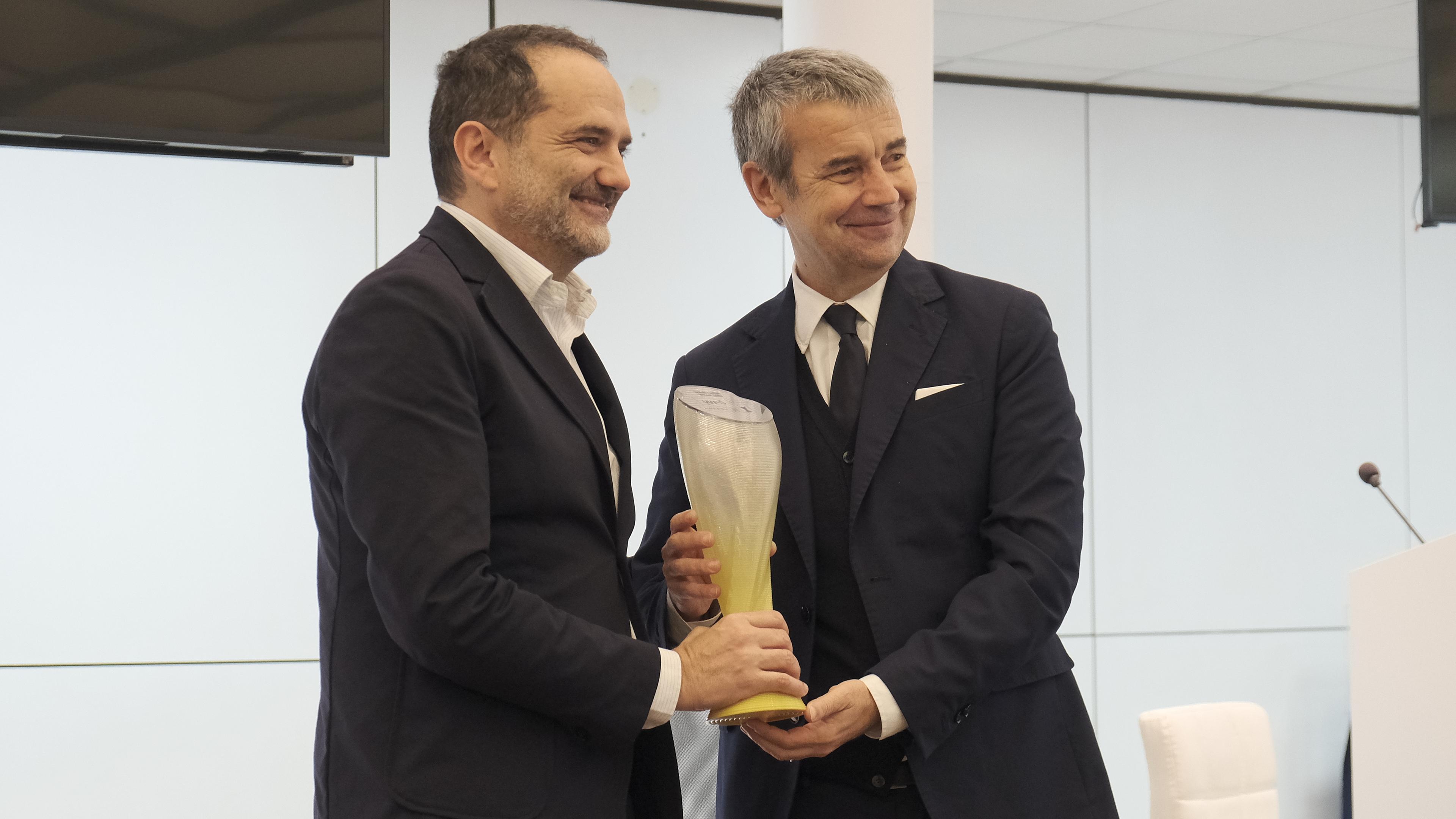 Donato al Museo del Calcio il premio ricevuto al World Football Summit dalla Divisione Calcio Paralimpico