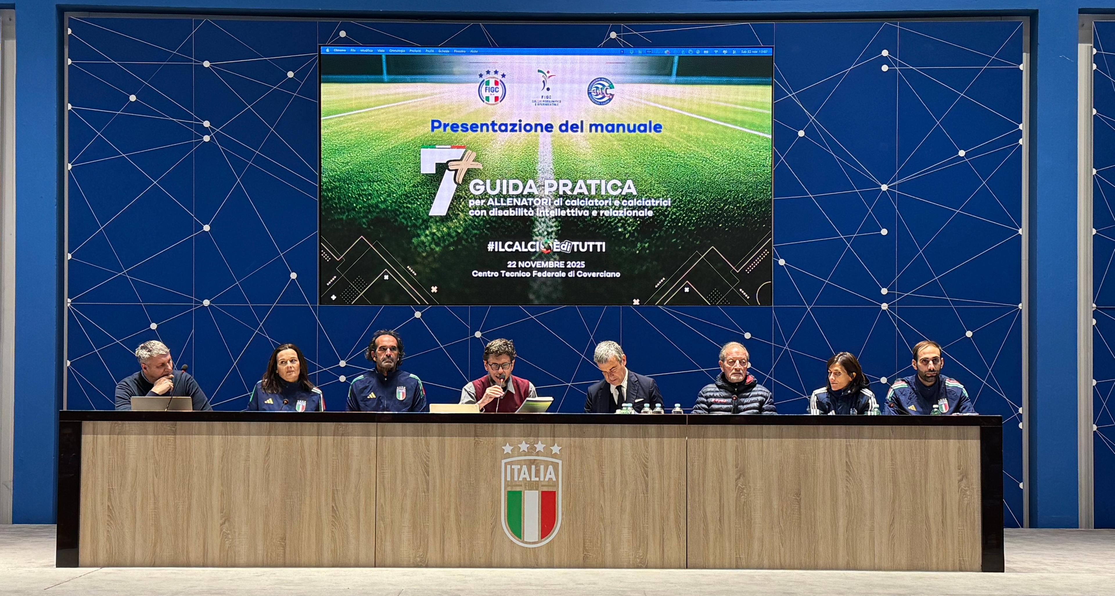 Presentata a Coverciano '7+', la prima guida pratica per allenatori di calciatori con disabilità