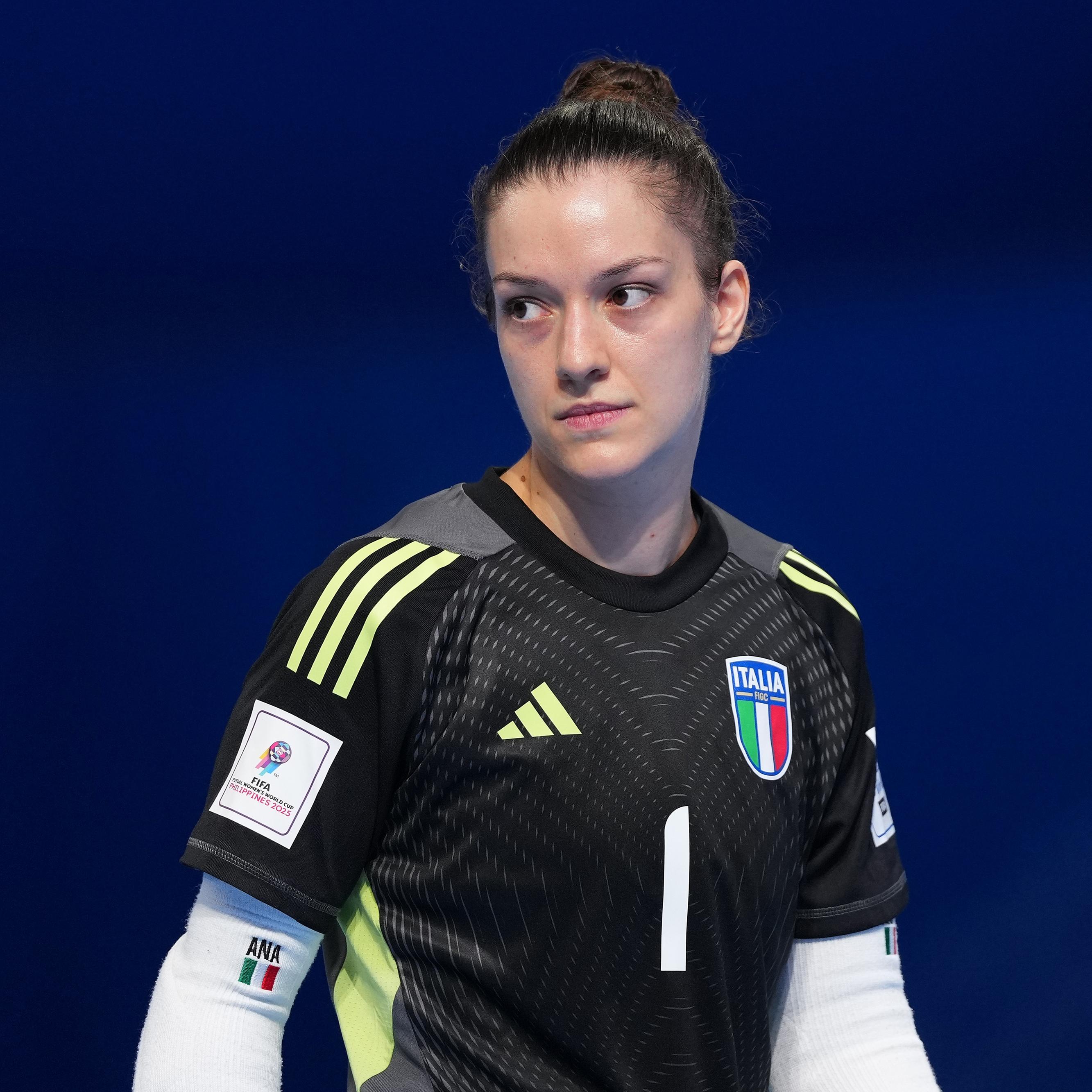 Esordio Mondiale con clean sheet, le mani di Sestari a protezione della porta italiana