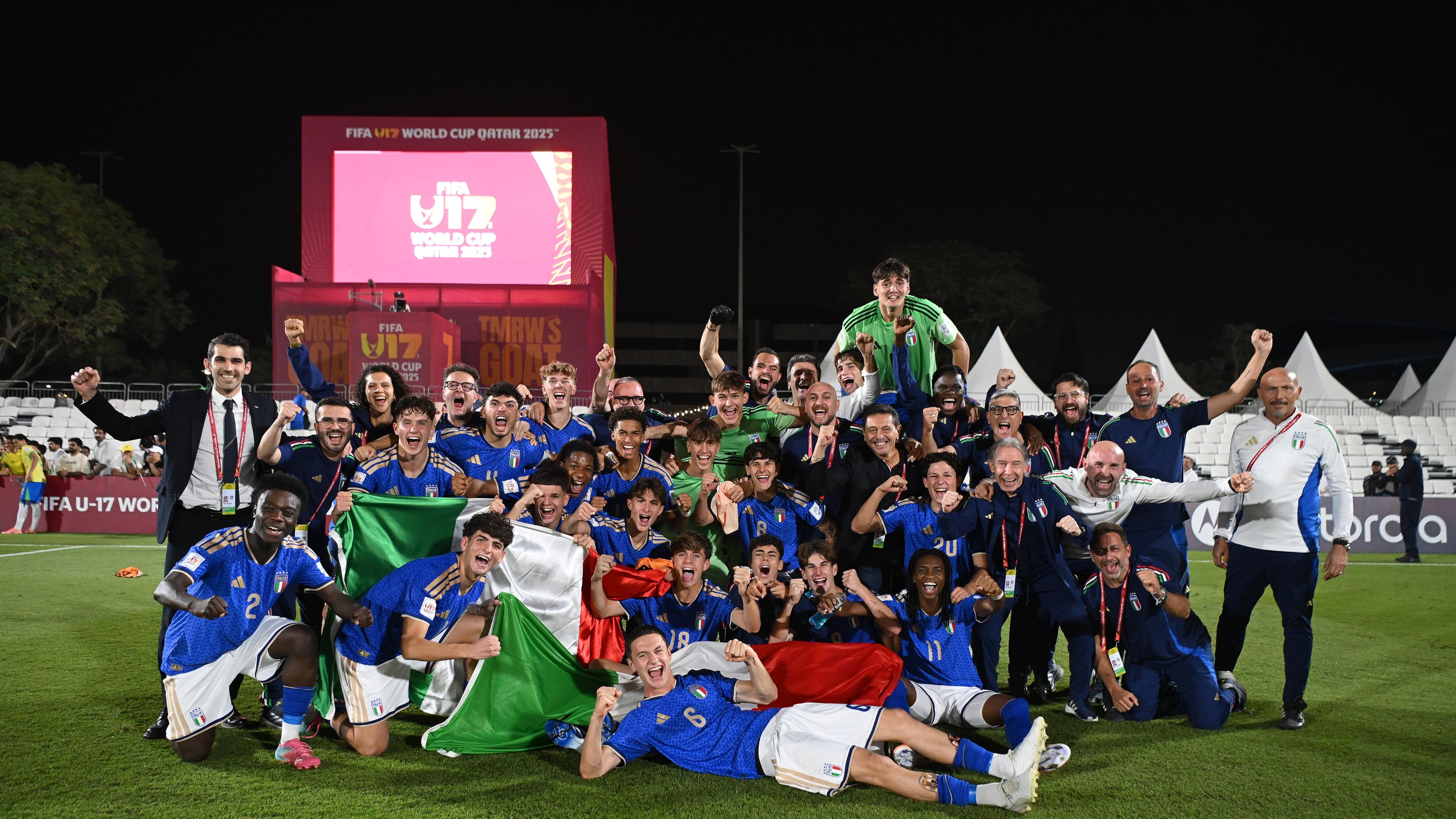 Storico bronzo mondiale per l’Italia: 4-2 ai rigori al Brasile. Gravina: “Azzurrini straordinari”
