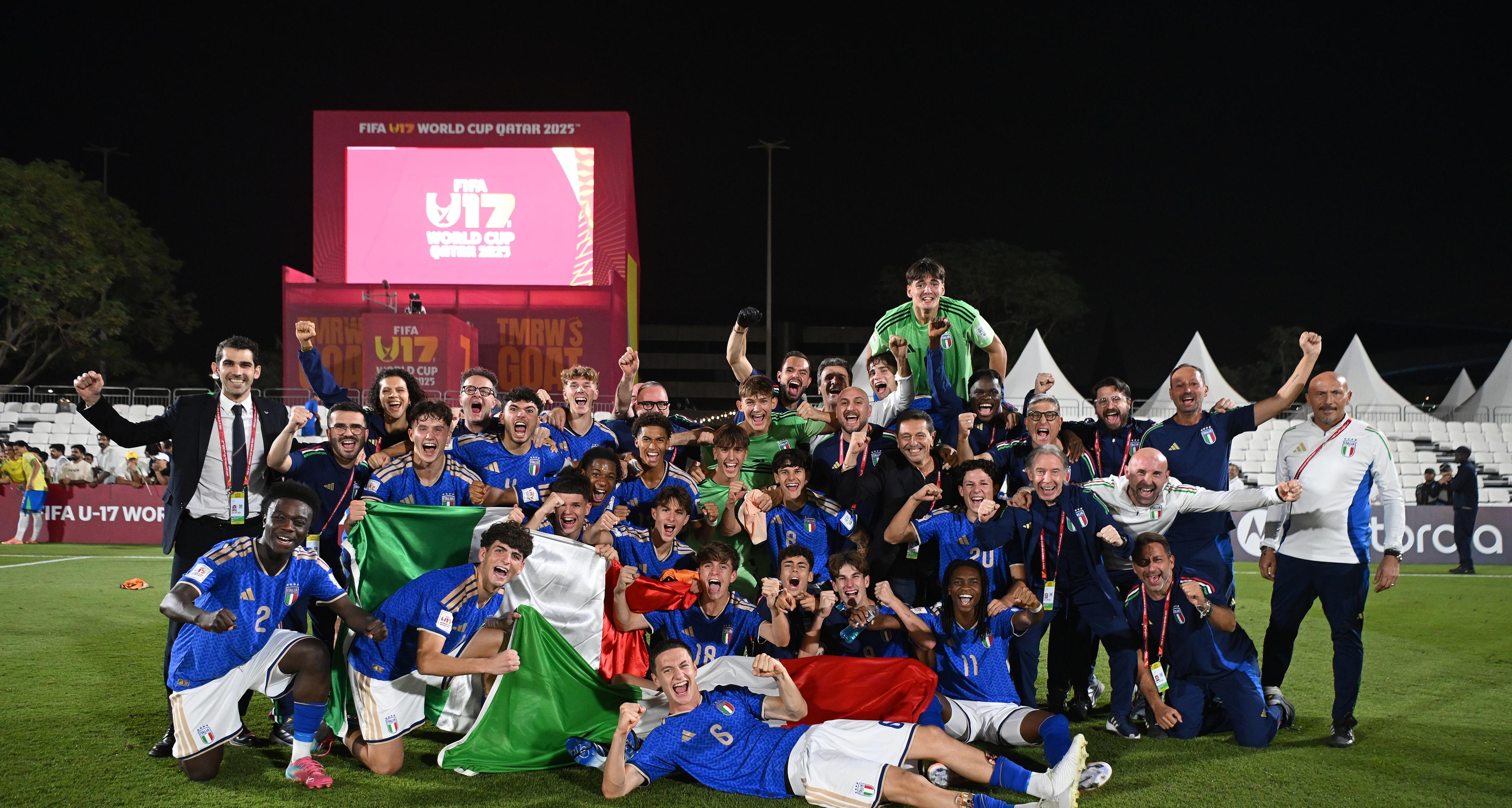 Storico bronzo mondiale per l’Italia: 4-2 ai rigori al Brasile. Gravina: “Azzurrini straordinari”