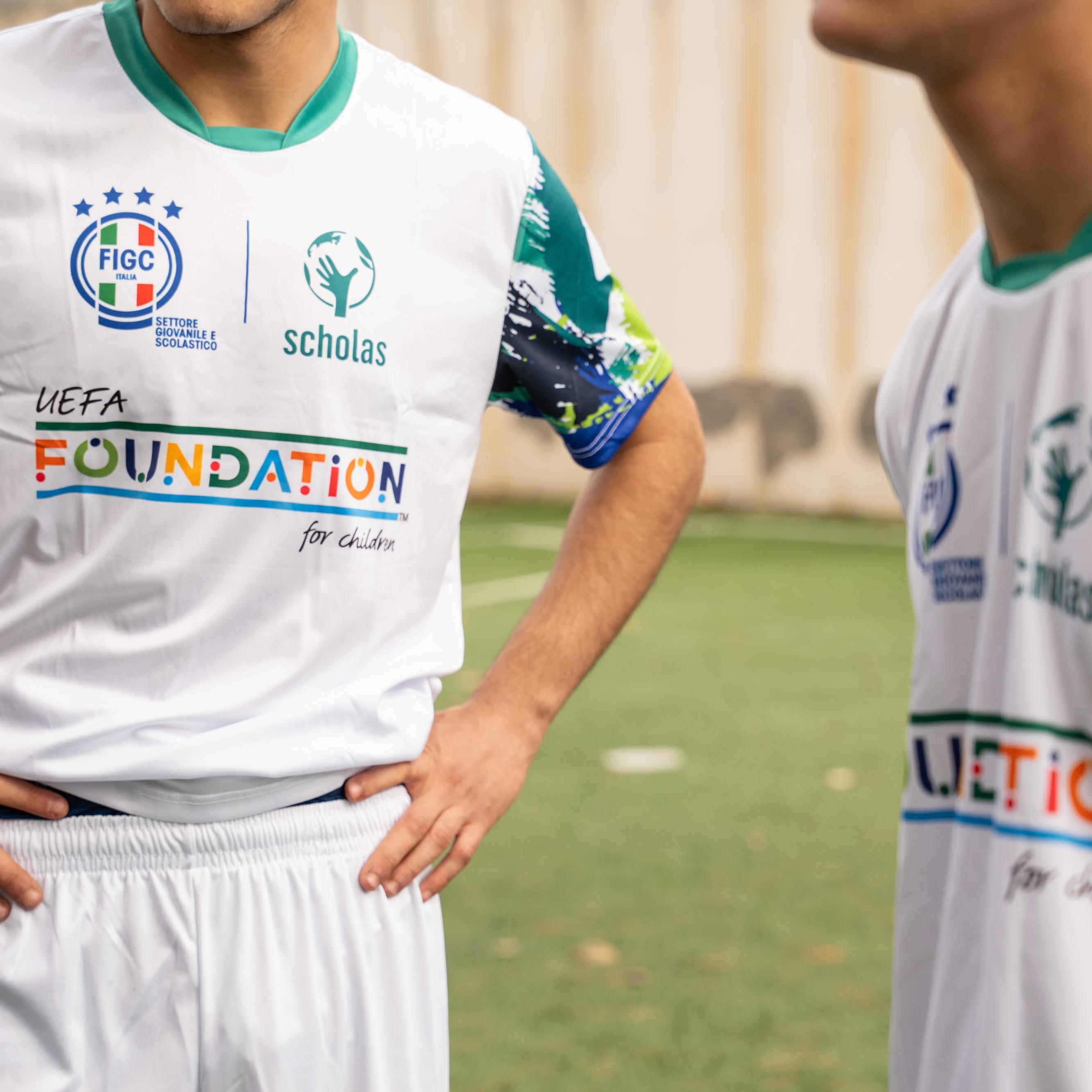 La UEFA Foundation for Children nel carcere minorile di Nisida per il progetto Zona Luce