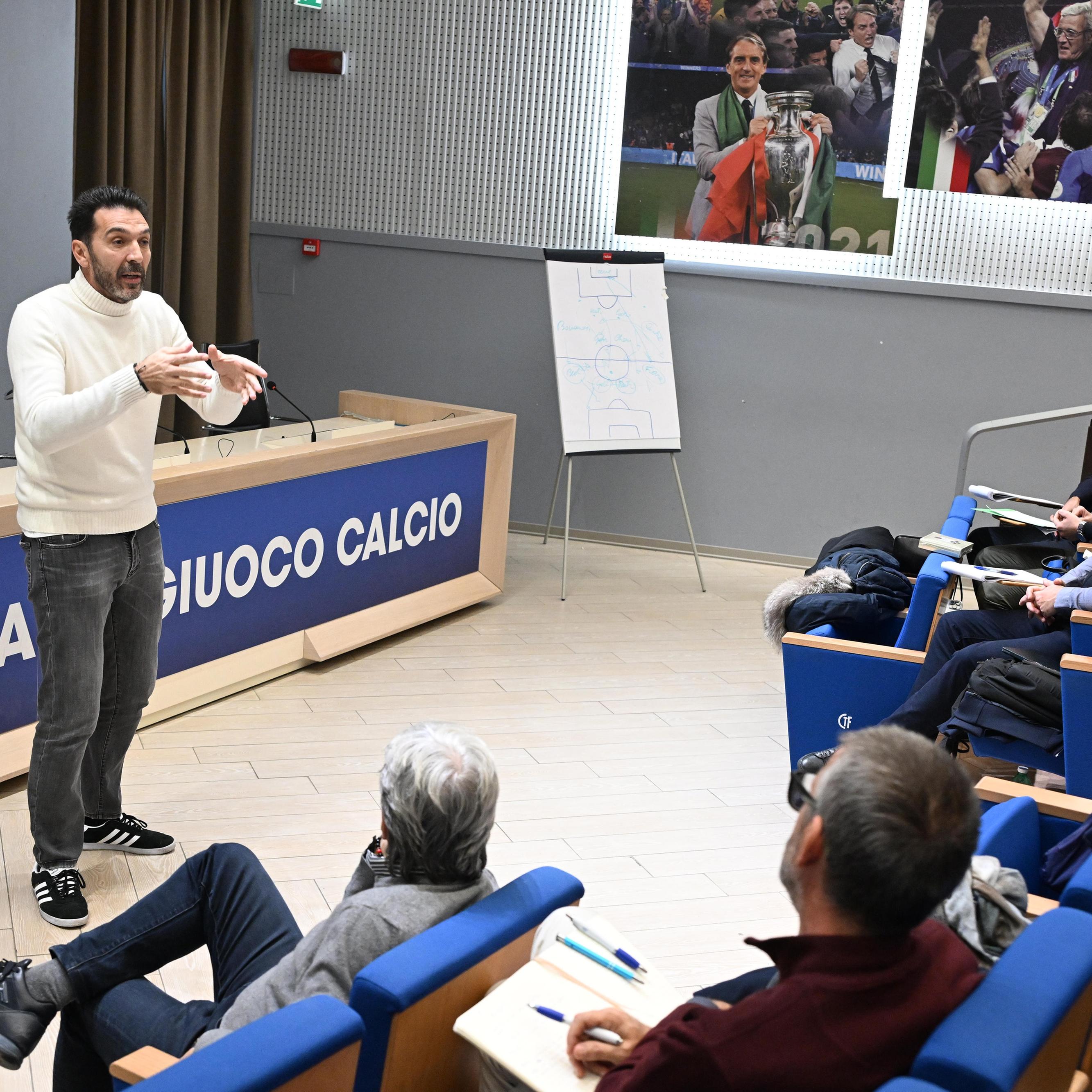 Corso per Ds a Coverciano: la lezione di Buffon