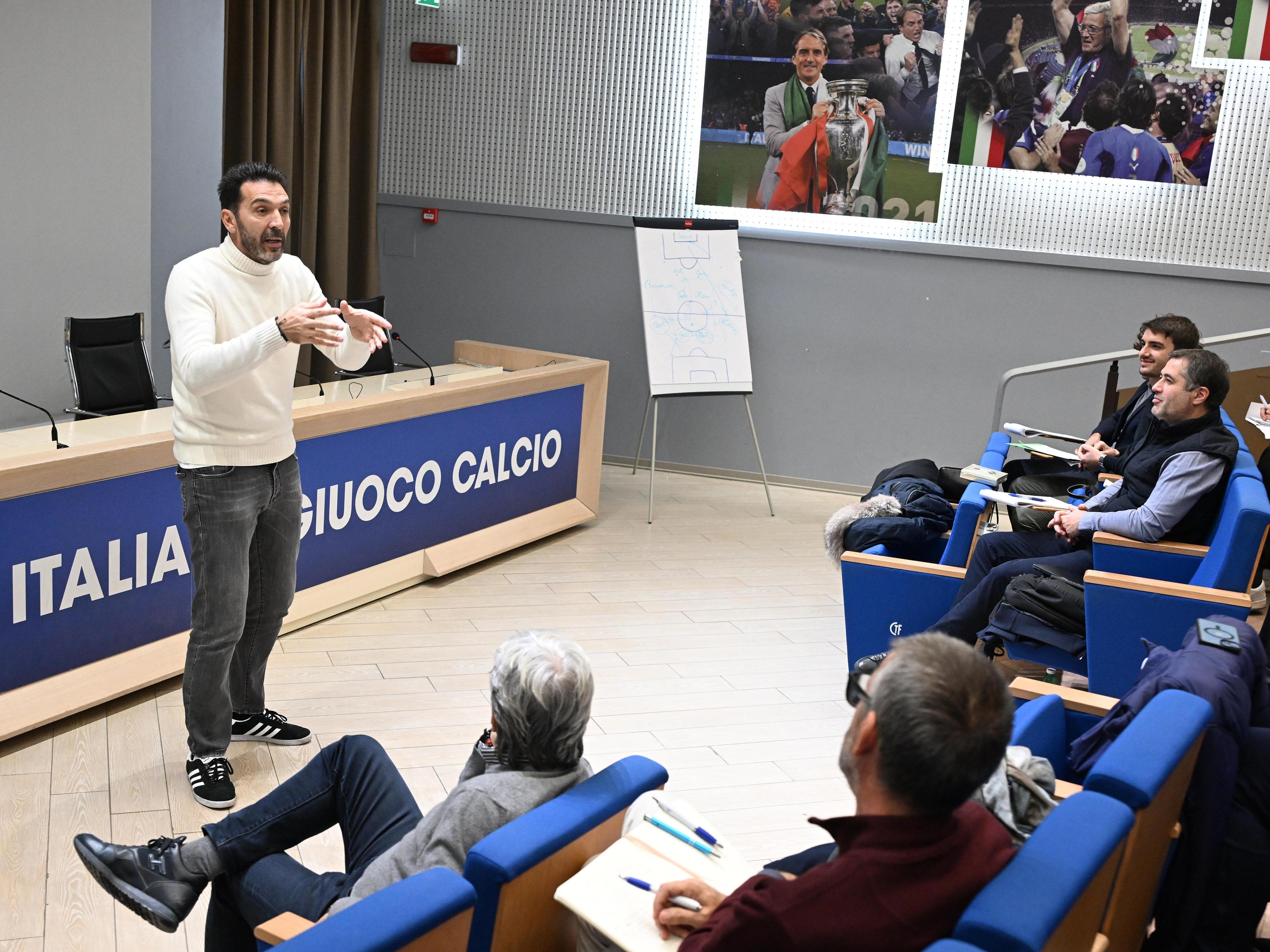 Corso per Ds a Coverciano: la lezione di Buffon