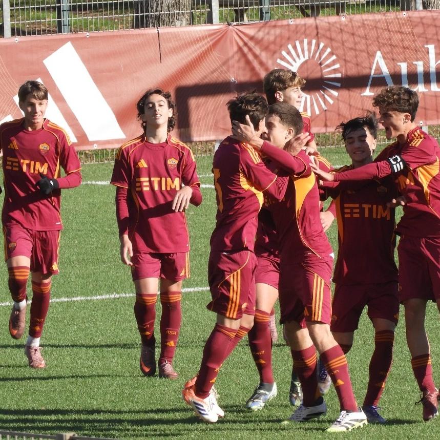 Under 15 Serie A e B, la capolista Roma si prende il derby: 2-0 alla Lazio a Trigoria