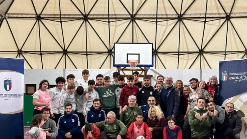 Primo evento regionale di calcio integrato per la Giornata internazionale delle persone con disabilità.