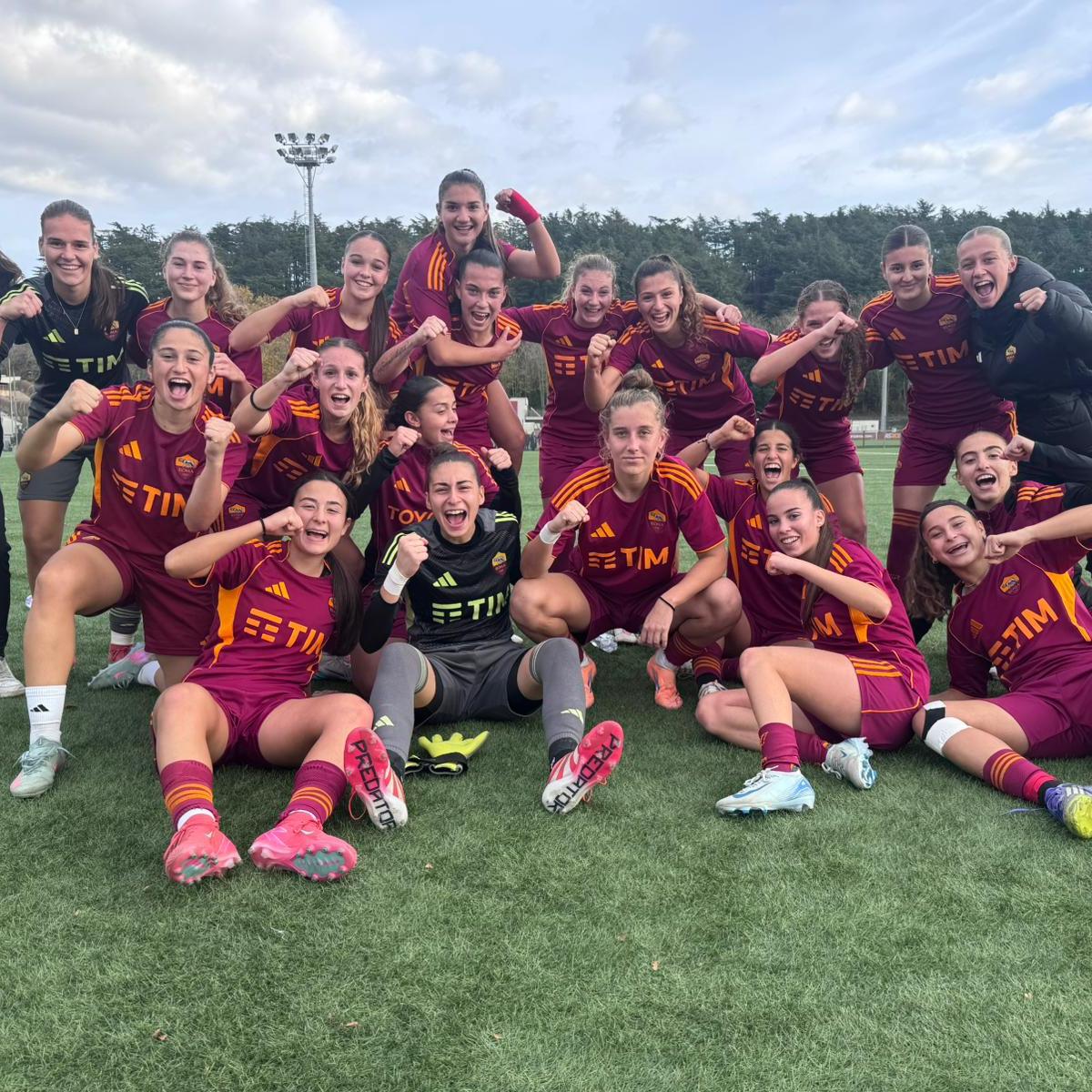 Juve travolgente sull’Arezzo, colpi di Roma e Sassuolo: Milan ko, Fiorentina e Parma risalgono