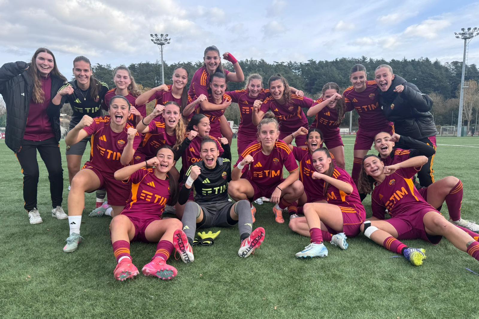 Juve travolgente sull’Arezzo, colpi di Roma e Sassuolo: Milan ko, Fiorentina e Parma risalgono