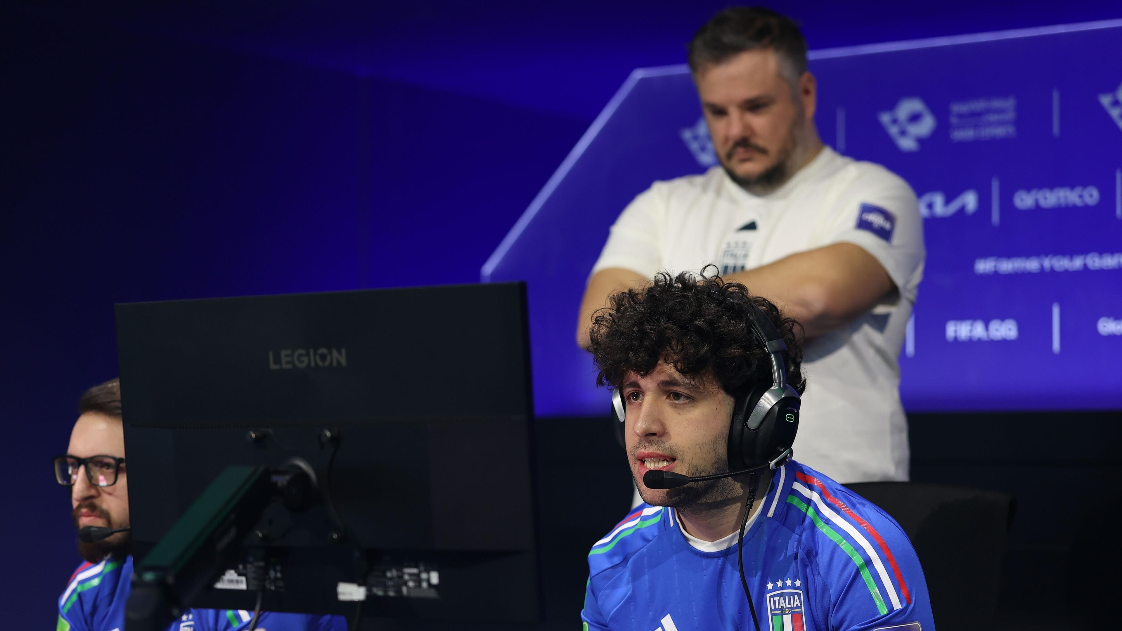 L’Italia parte alla grande a Riyad: Azzurri primi nel girone nella FIFAe World Cup 2025 featuring eFootball, nei quarti c’è il Messico