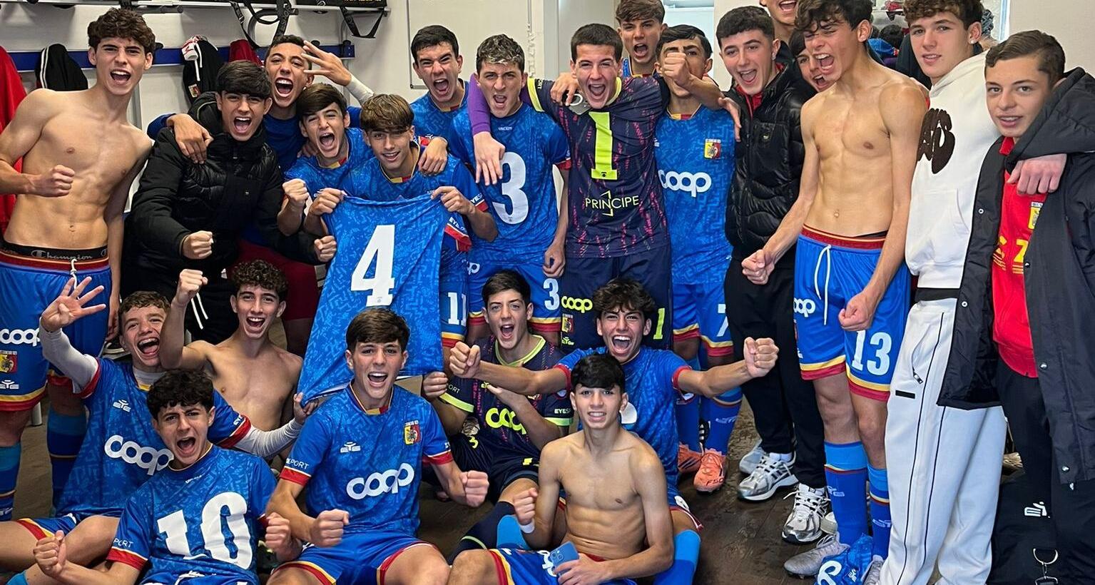 Under 15 Serie A e B, poker del Catanzaro nel Girone C: 4-0 alla capolista Roma