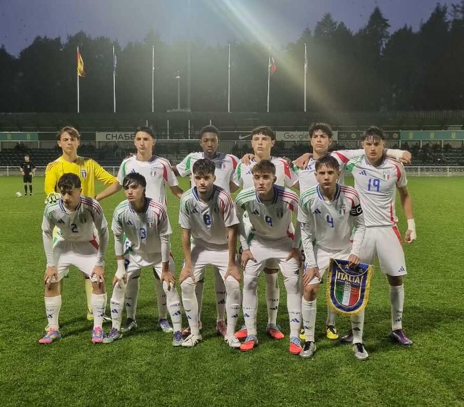 Esordio amaro per gli Azzurrini nel Torneo di Sviluppo UEFA: la Spagna si impone per 2-1