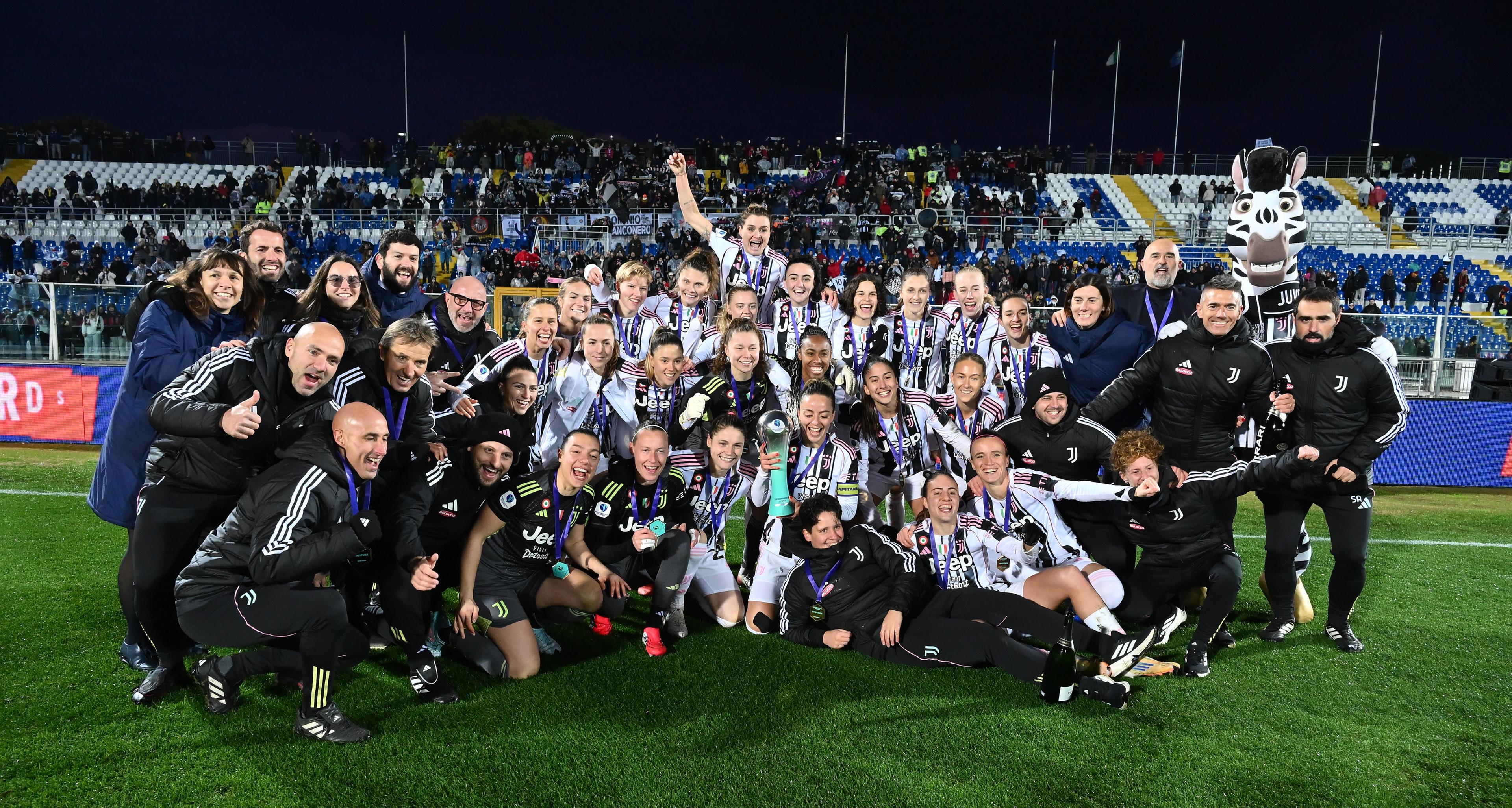 Tacco di Girelli, Juventus in trionfo: Roma battuta 2-1 a Pescara, quinto titolo per le bianconere