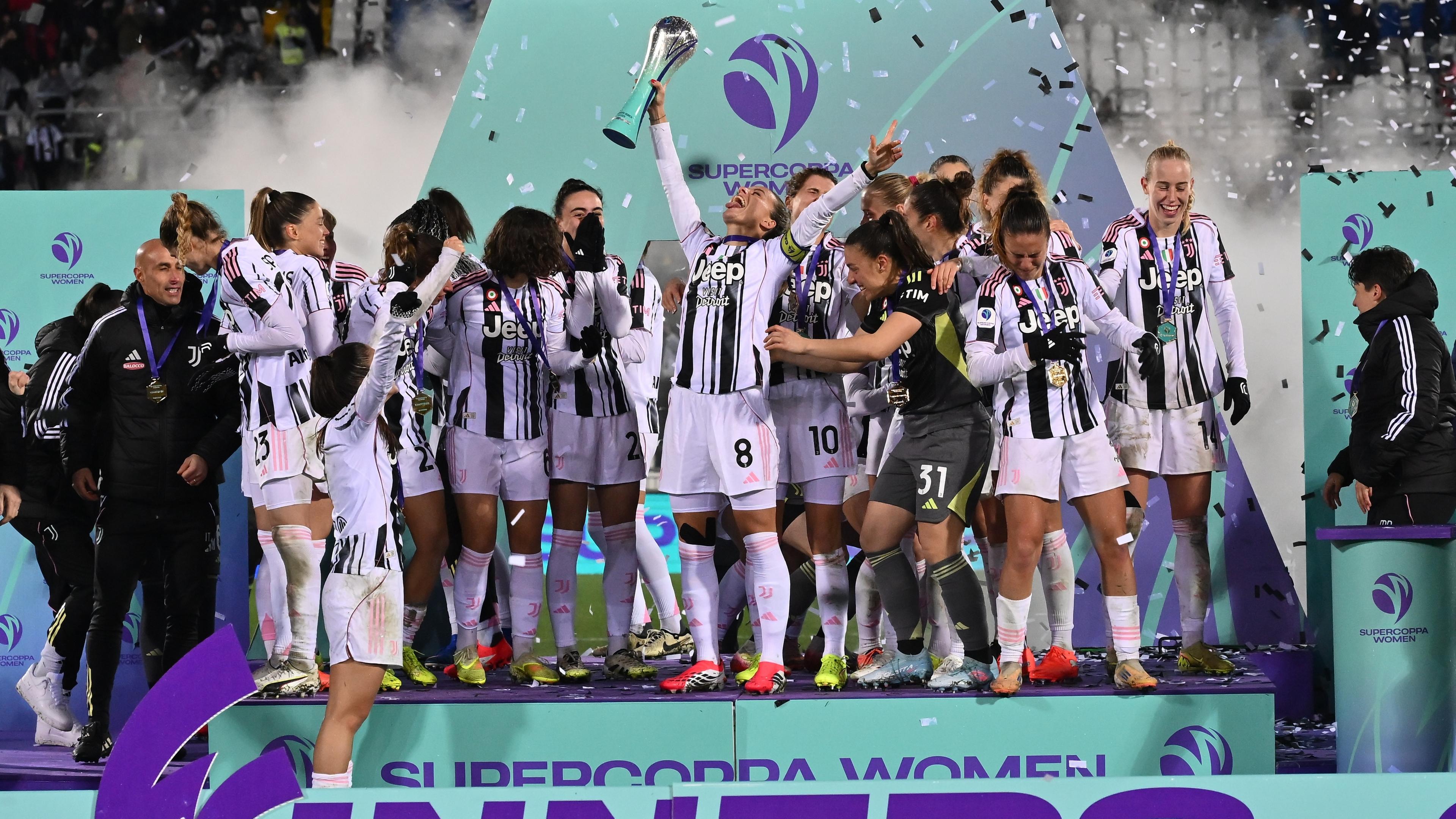 Supercoppa Women: tacco di Girelli, Juventus in trionfo. Roma battuta 2-1 a Pescara, quinto titolo per le bianconere