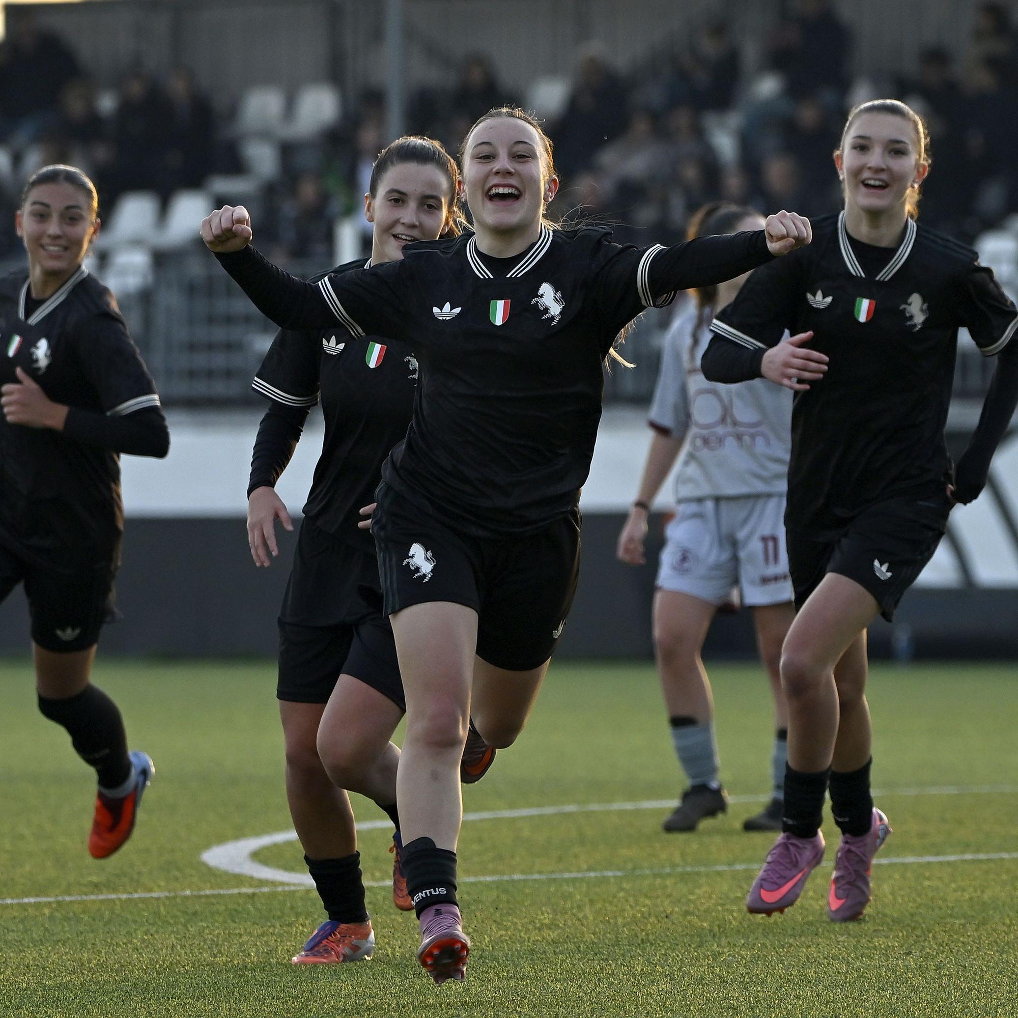 Scontro diretto alla Juve, il Milan festeggia il derby: Roma e Parma restano in scia