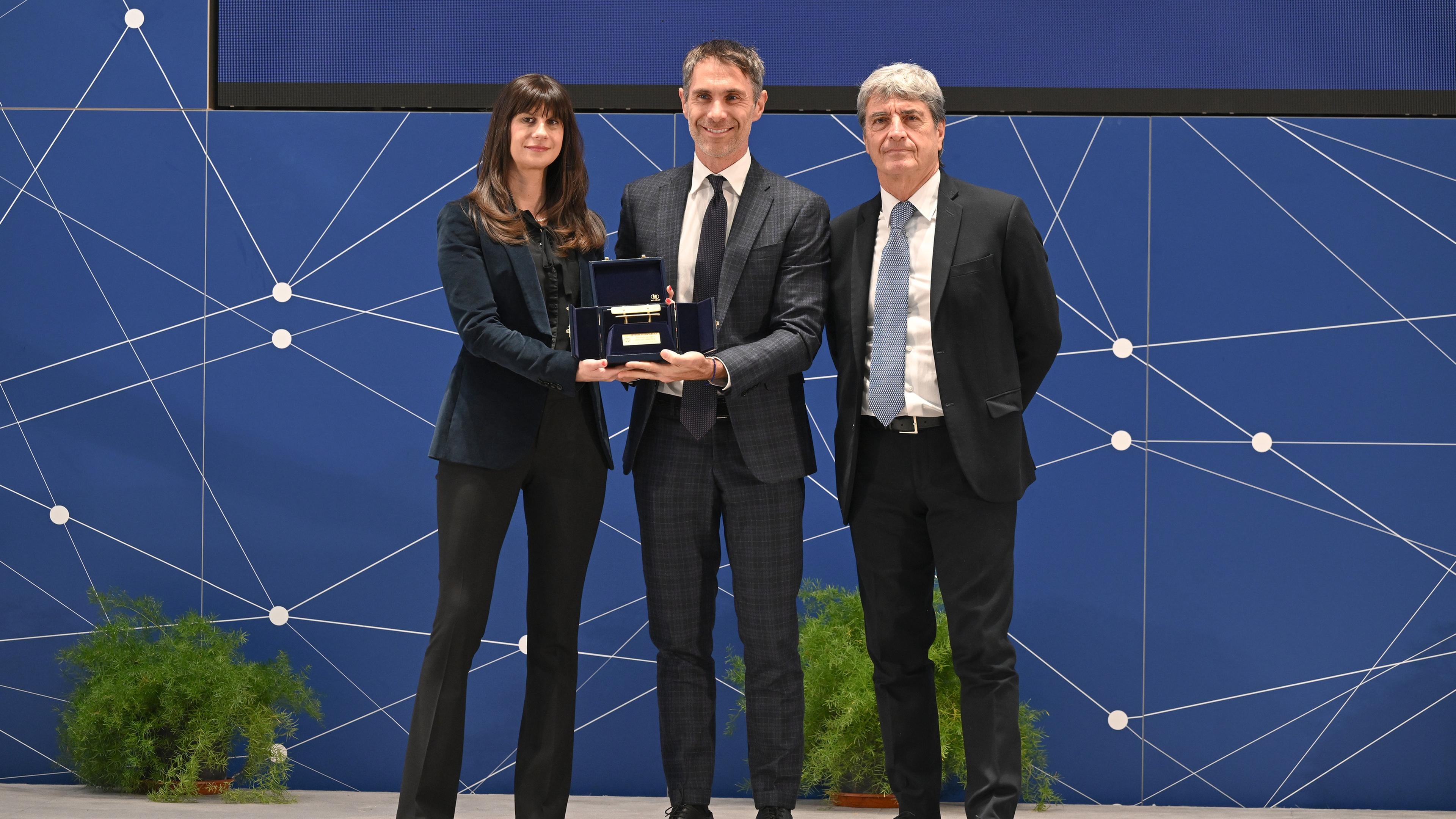 Ad Antonio Cincotta la Panchina d'Oro per la Serie B Femminile: “Un premio dedicato a Rocco Commisso”