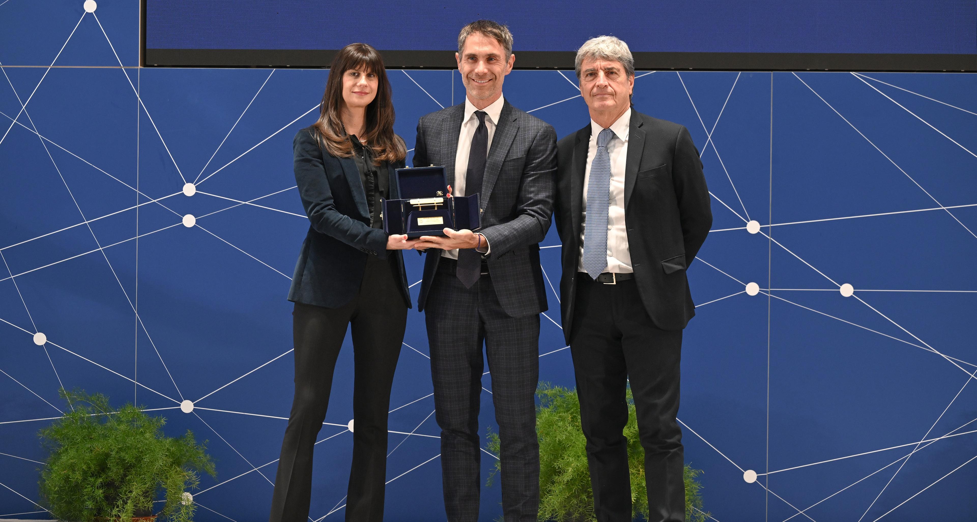 Ad Antonio Cincotta la Panchina d'Oro per la Serie B Femminile: “Un premio dedicato a Rocco Commisso”