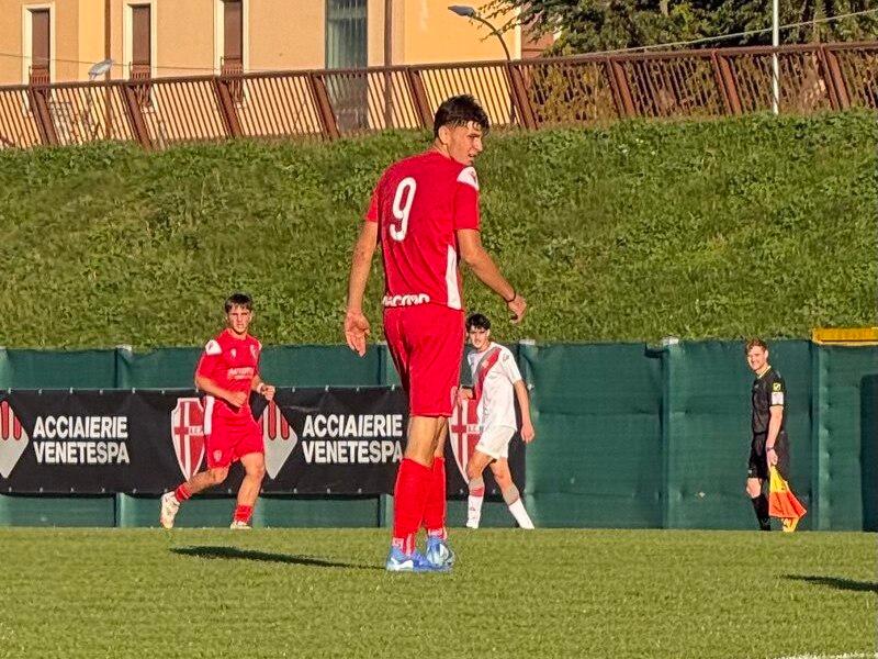 Nicola Basso, il goleador che trascina il Padova: “Punto al titolo di capocannoniere”