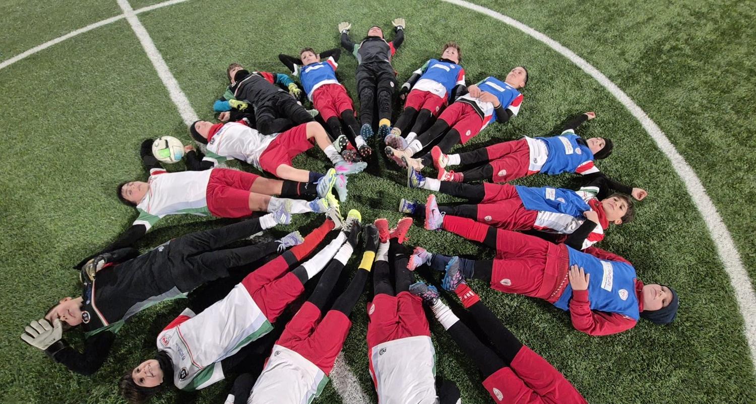 La Puglia del Calcio si colora: il successo della Giornata dei Calzini Spaiati