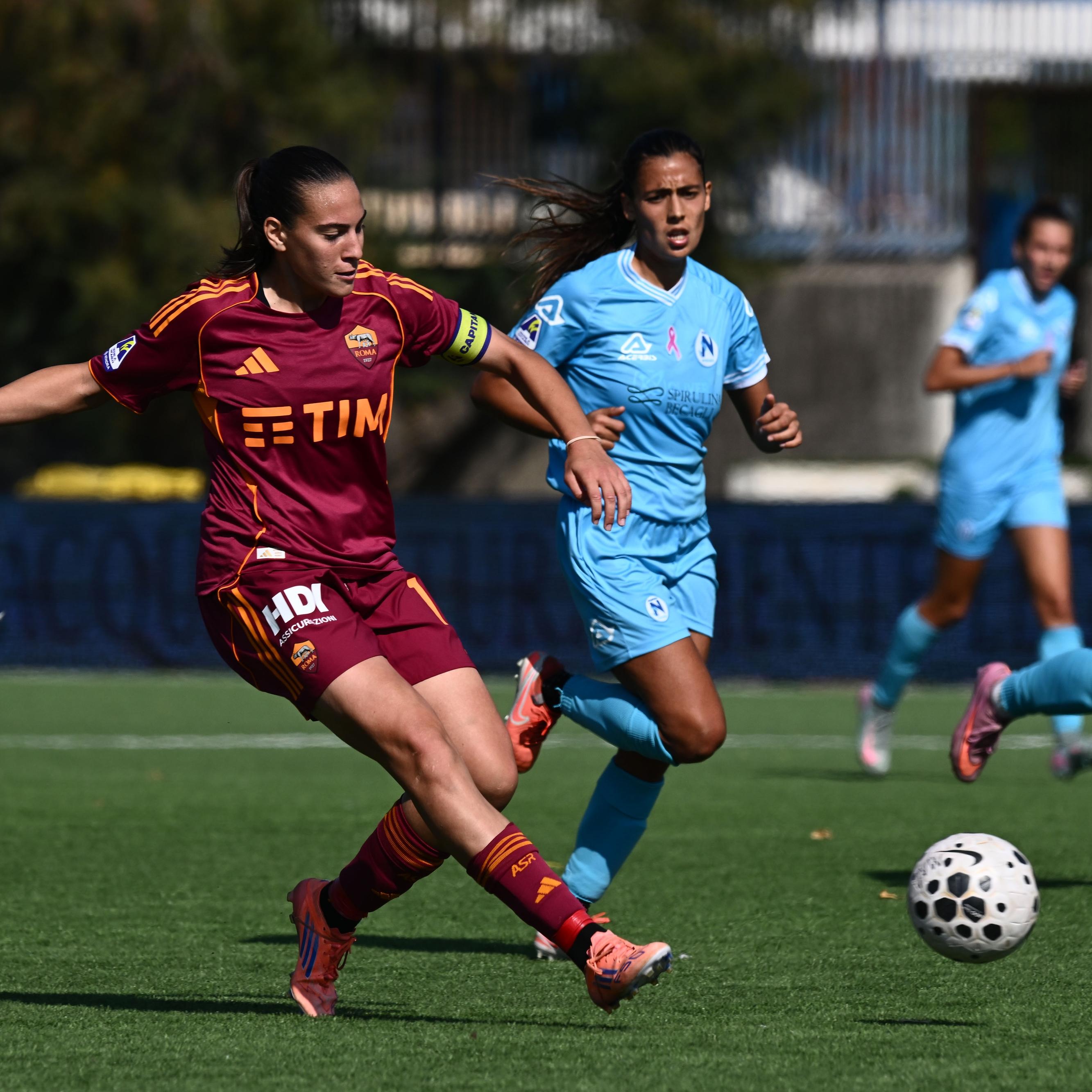Roma-Napoli Women il big match, la Juventus ospita la Lazio aspettando la Champions. Tramezzani debutta a Como