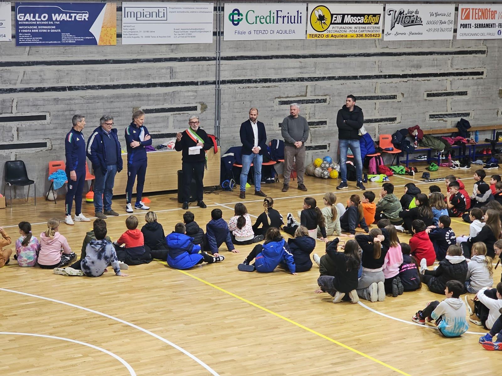 Giornata dei Calzini Spaiati nel Progetto “Calcio Integrato”