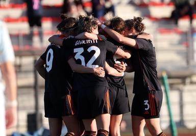 Il Como 1907 vince e torna a +7 sul Lumezzane, il Cesena consolida il terzo posto, ko del Bologna