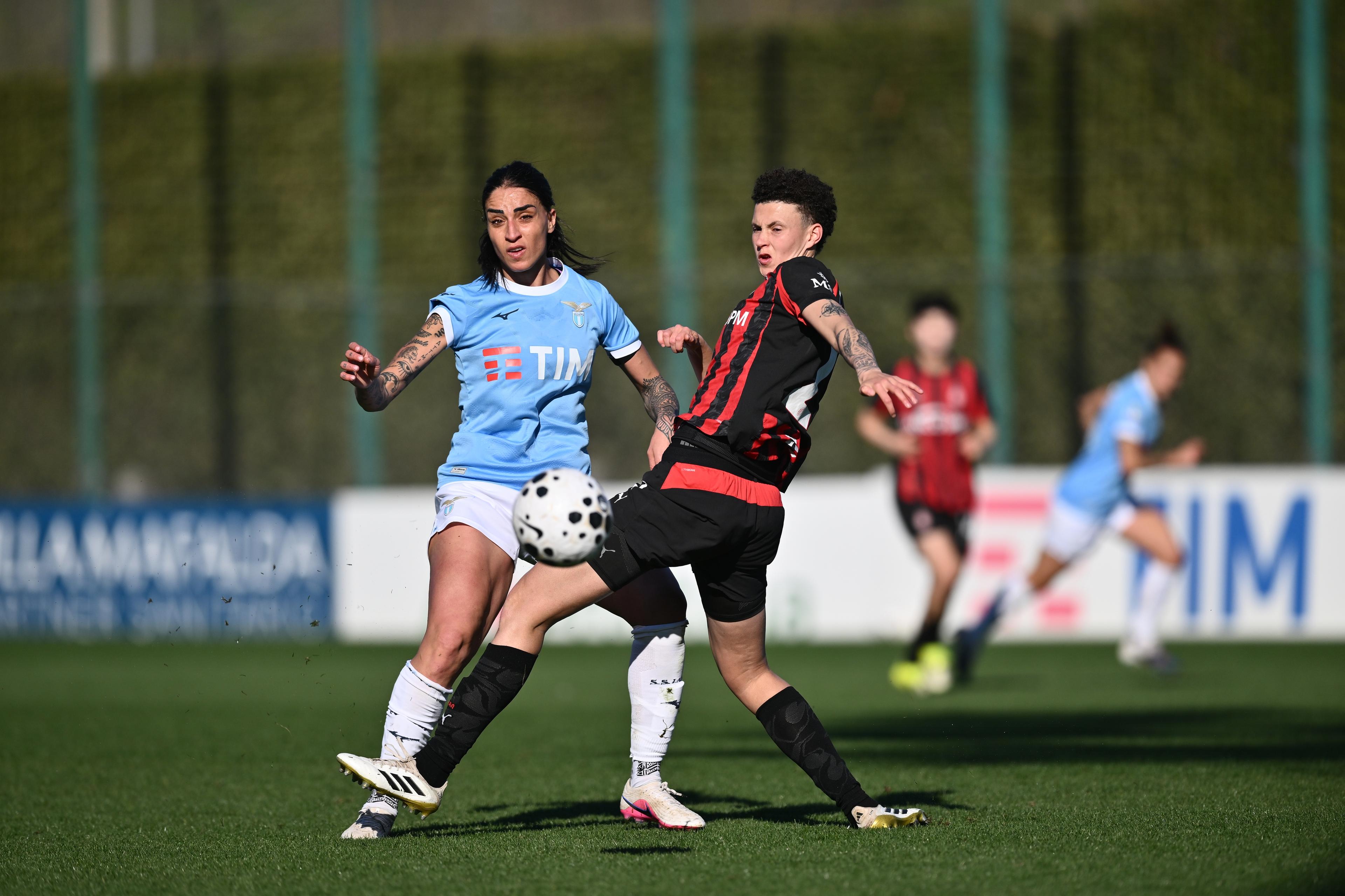 Lazio-Milan, pari spettacolo. Gioia Como, Napoli sempre al 4° posto. Domenica big match Inter-Roma