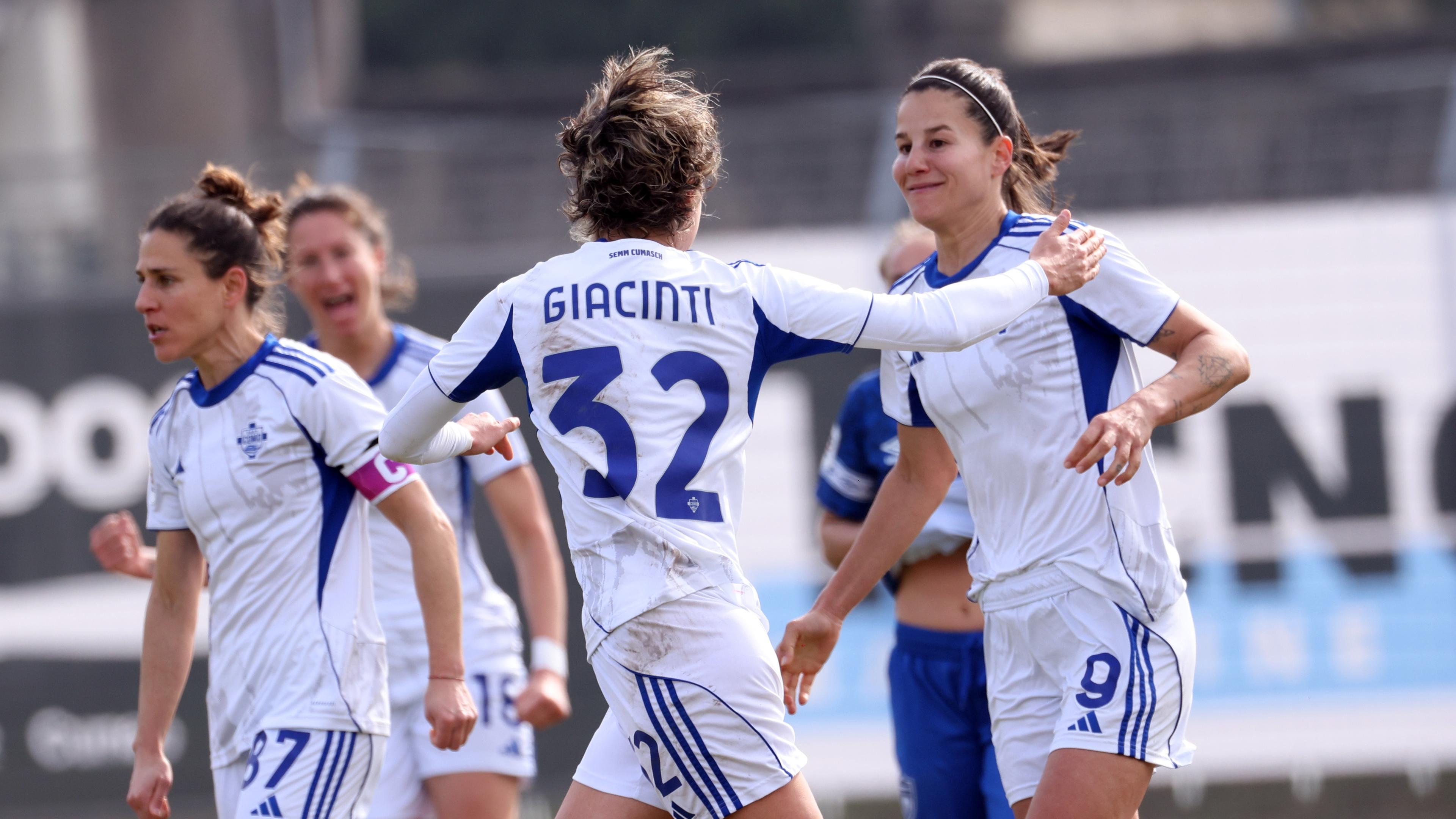 Il Como 1907 fa 2-2 con la Freedom e concede terreno alle inseguitrici, l’Arezzo sbanca lo “Stirpe”