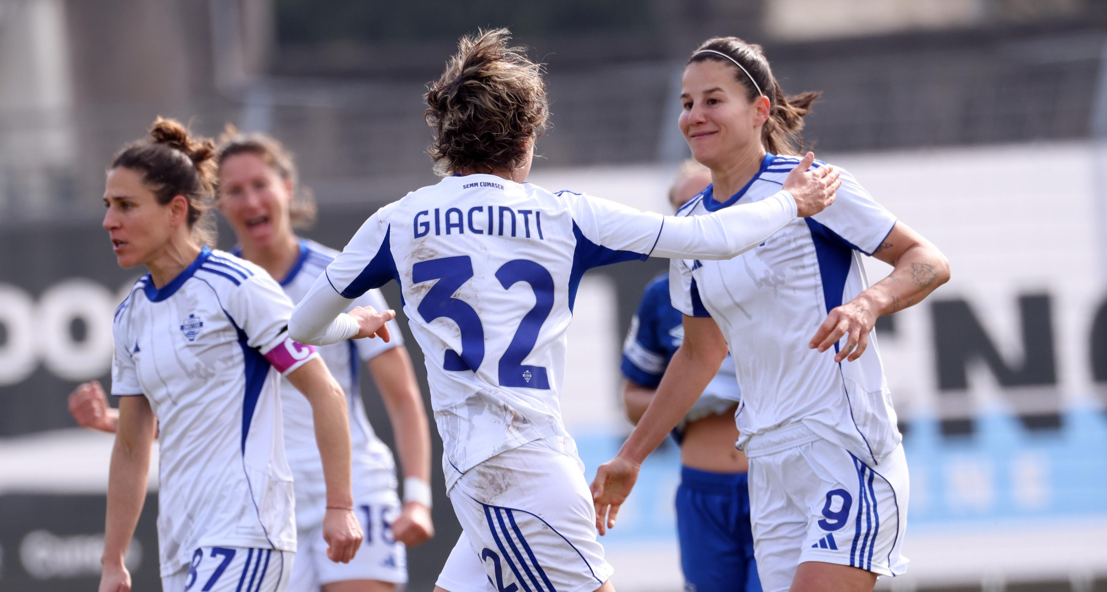 Il Como 1907 fa 2-2 con la Freedom e concede terreno alle inseguitrici, l’Arezzo sbanca lo “Stirpe”