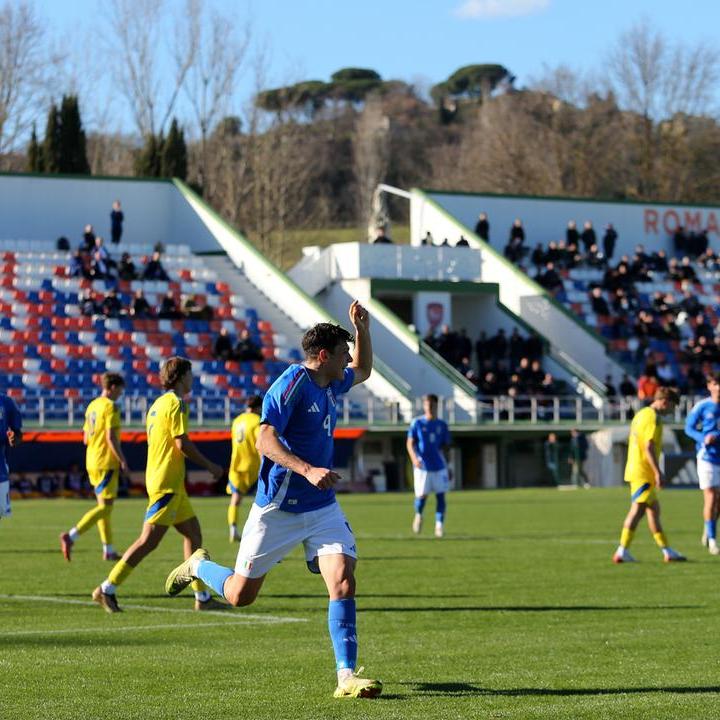 U18s score late equaliser in first friendly against Ukraine