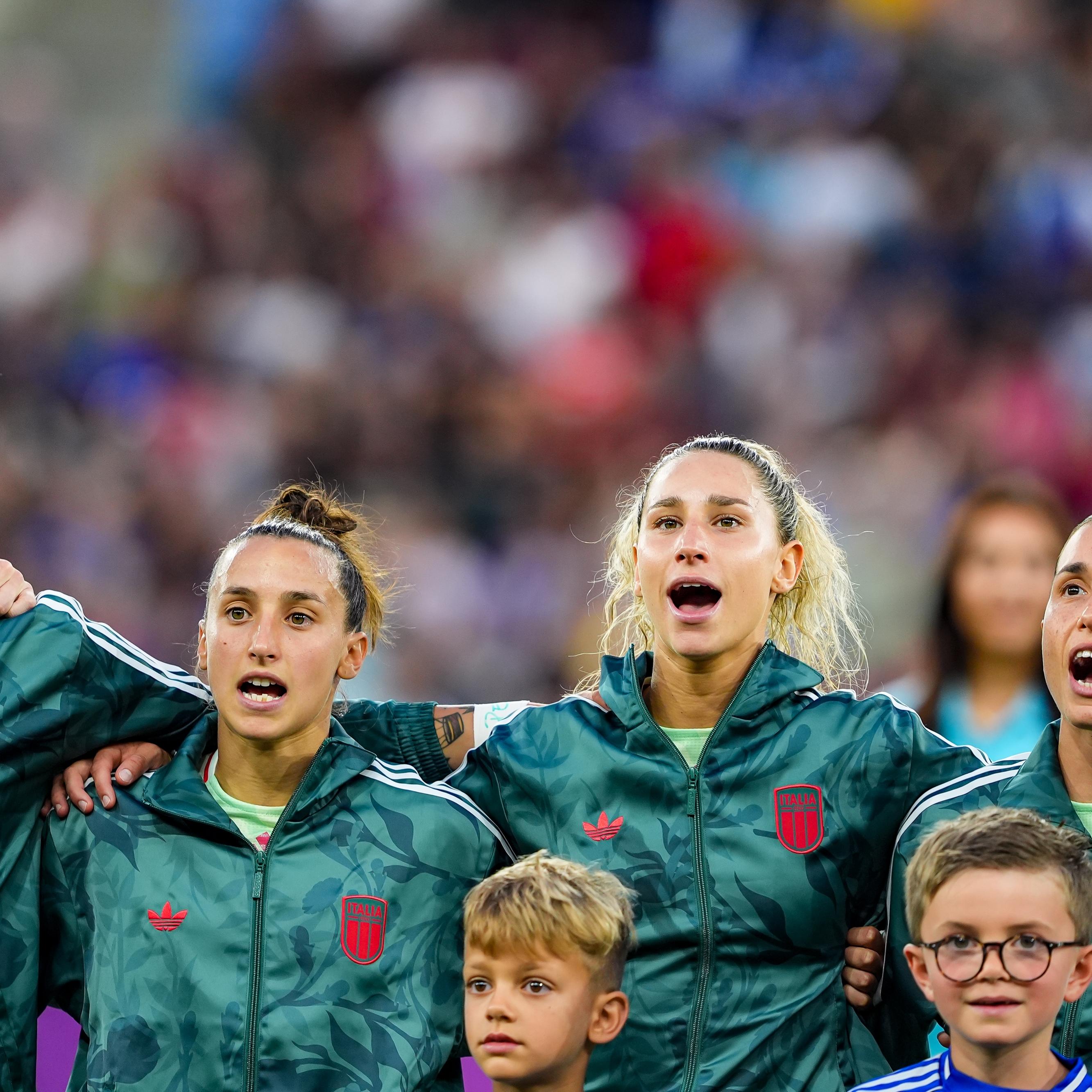 Le Azzurre corrono veloce verso la sfida con la Svezia. Severini: “Il pubblico di Reggio Calabria ci darà la spinta in più”