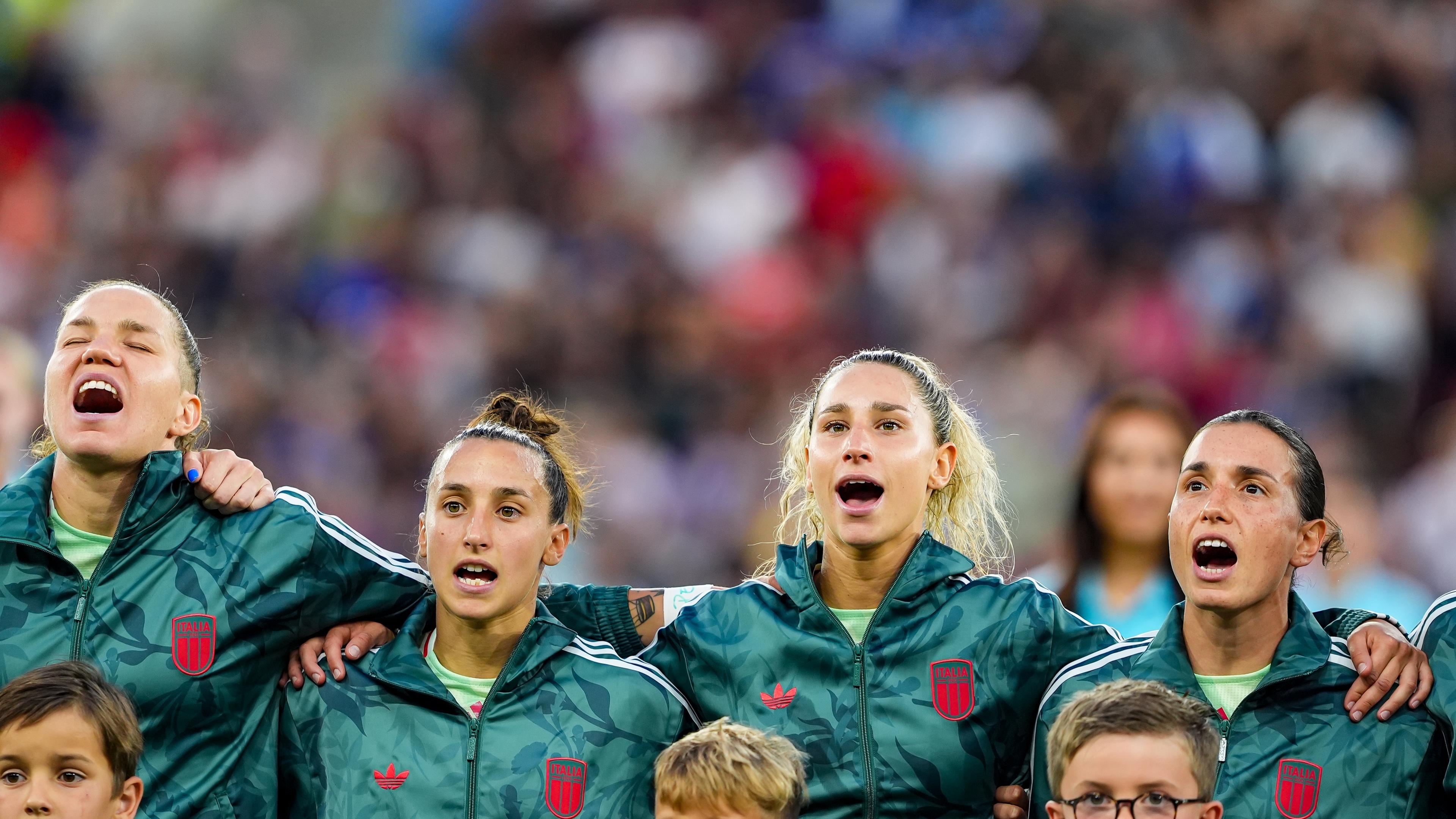 Le Azzurre corrono veloce verso la sfida con la Svezia. Severini: “Il pubblico di Reggio Calabria ci darà la spinta in più”